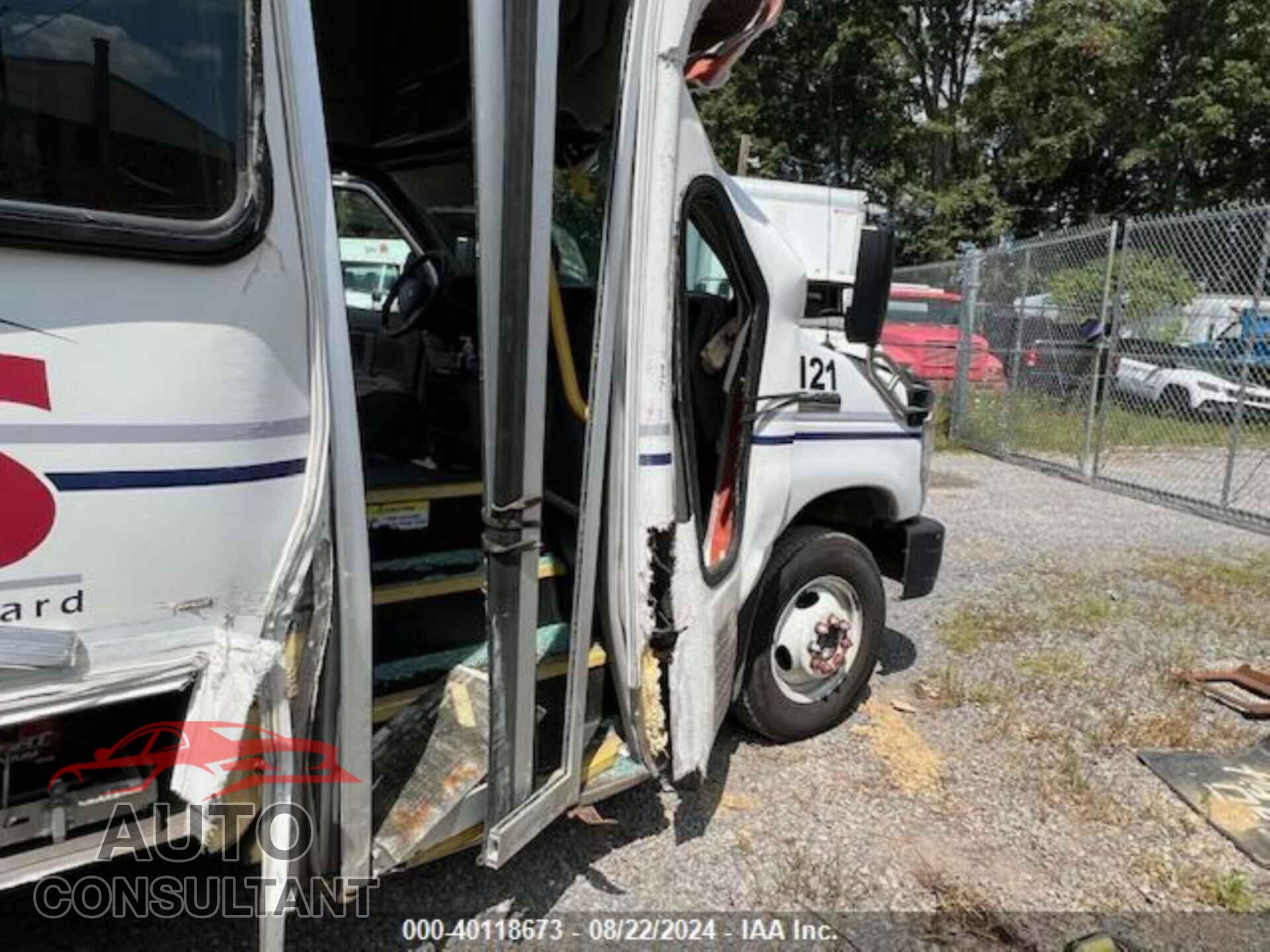 FORD E-450 CUTAWAY 2018 - 1FDFE4FS2JDC17406