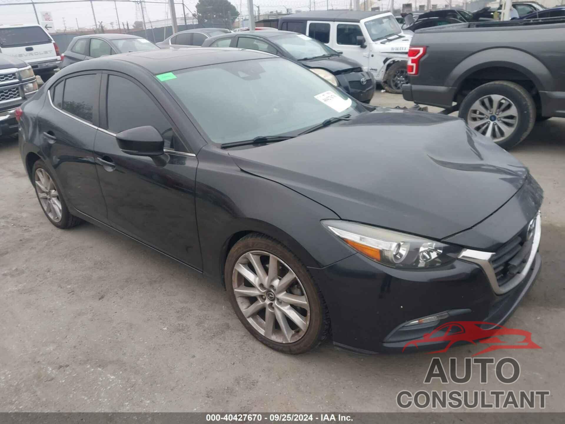 MAZDA MAZDA3 2017 - JM1BN1V75H1140492
