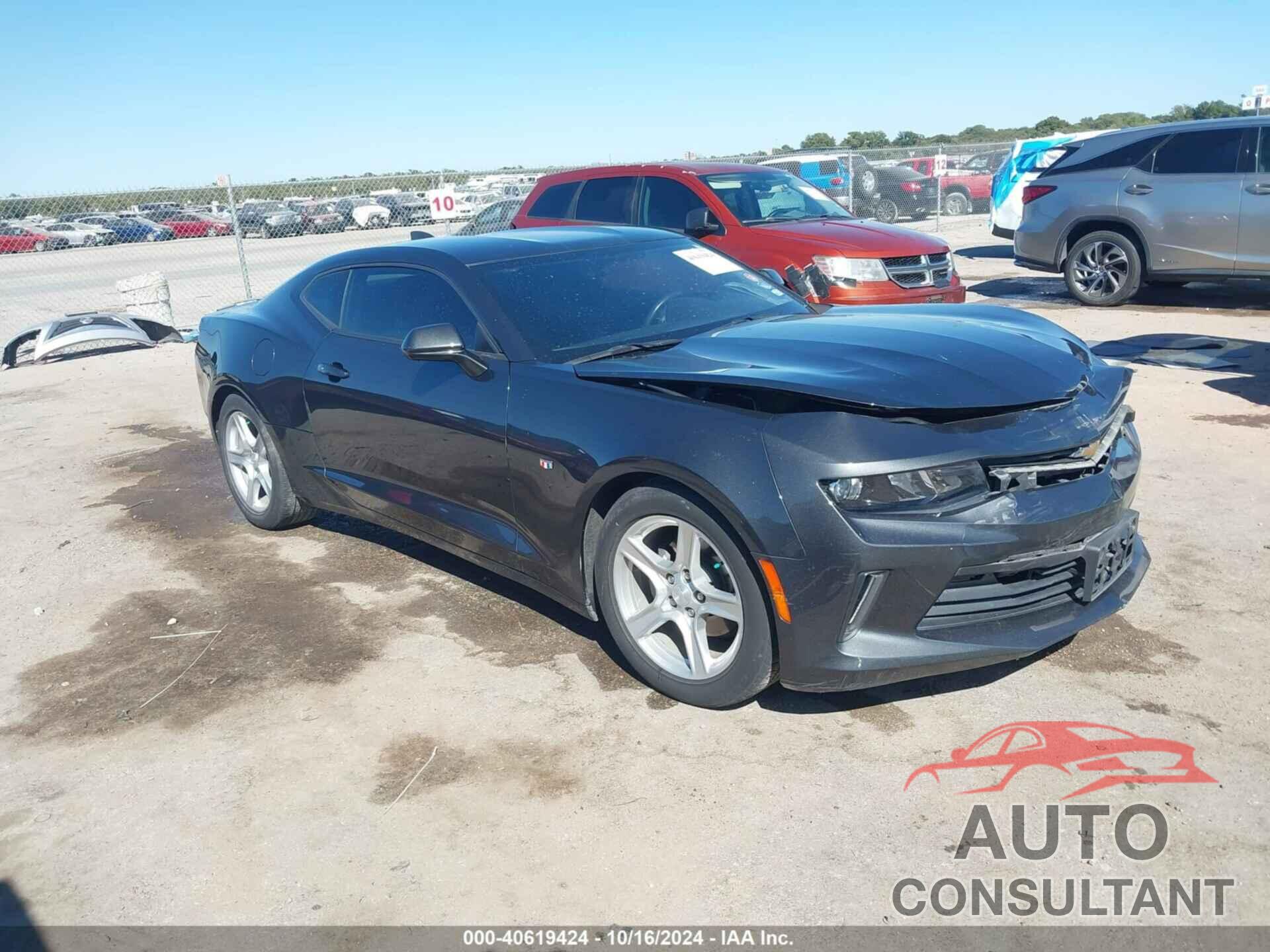 CHEVROLET CAMARO 2018 - 1G1FA1RX4J0184270