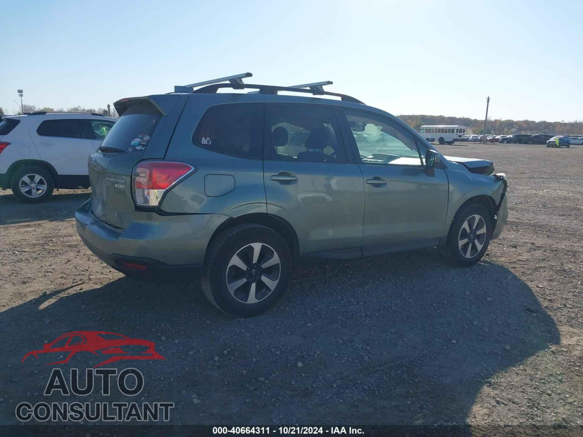 SUBARU FORESTER 2017 - JF2SJAEC7HH403602