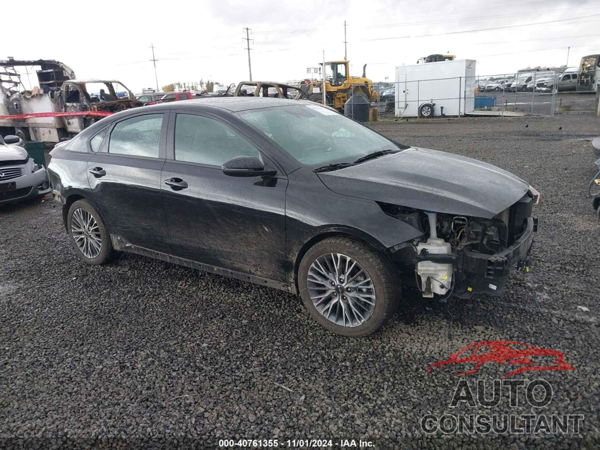 KIA FORTE 2023 - 3KPF54AD3PE577837