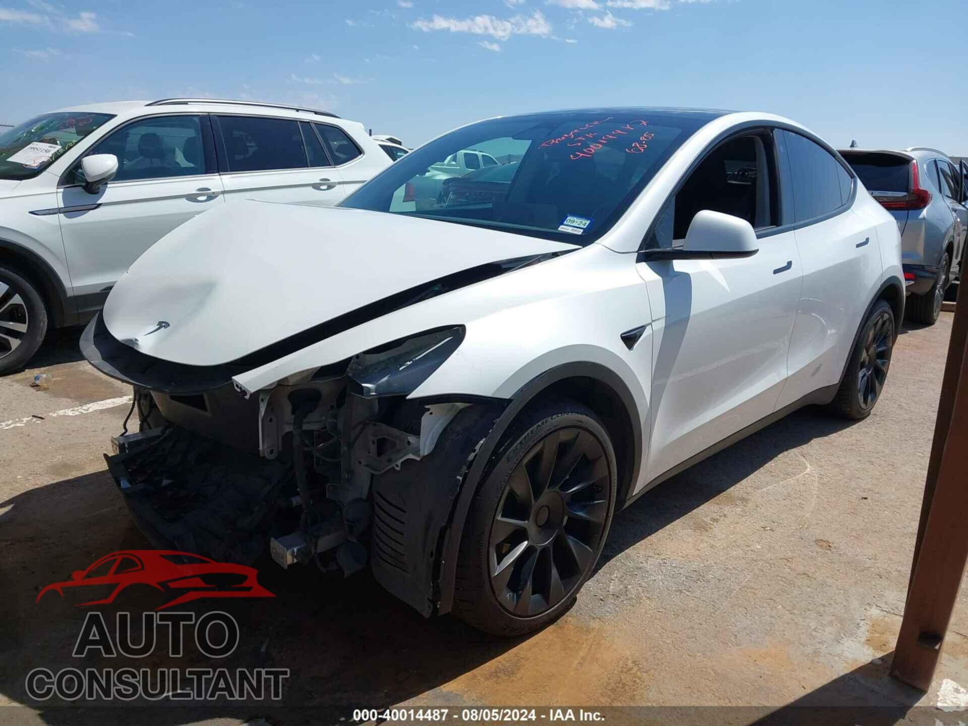 TESLA MODEL Y 2021 - 5YJYGDEEXMF186406