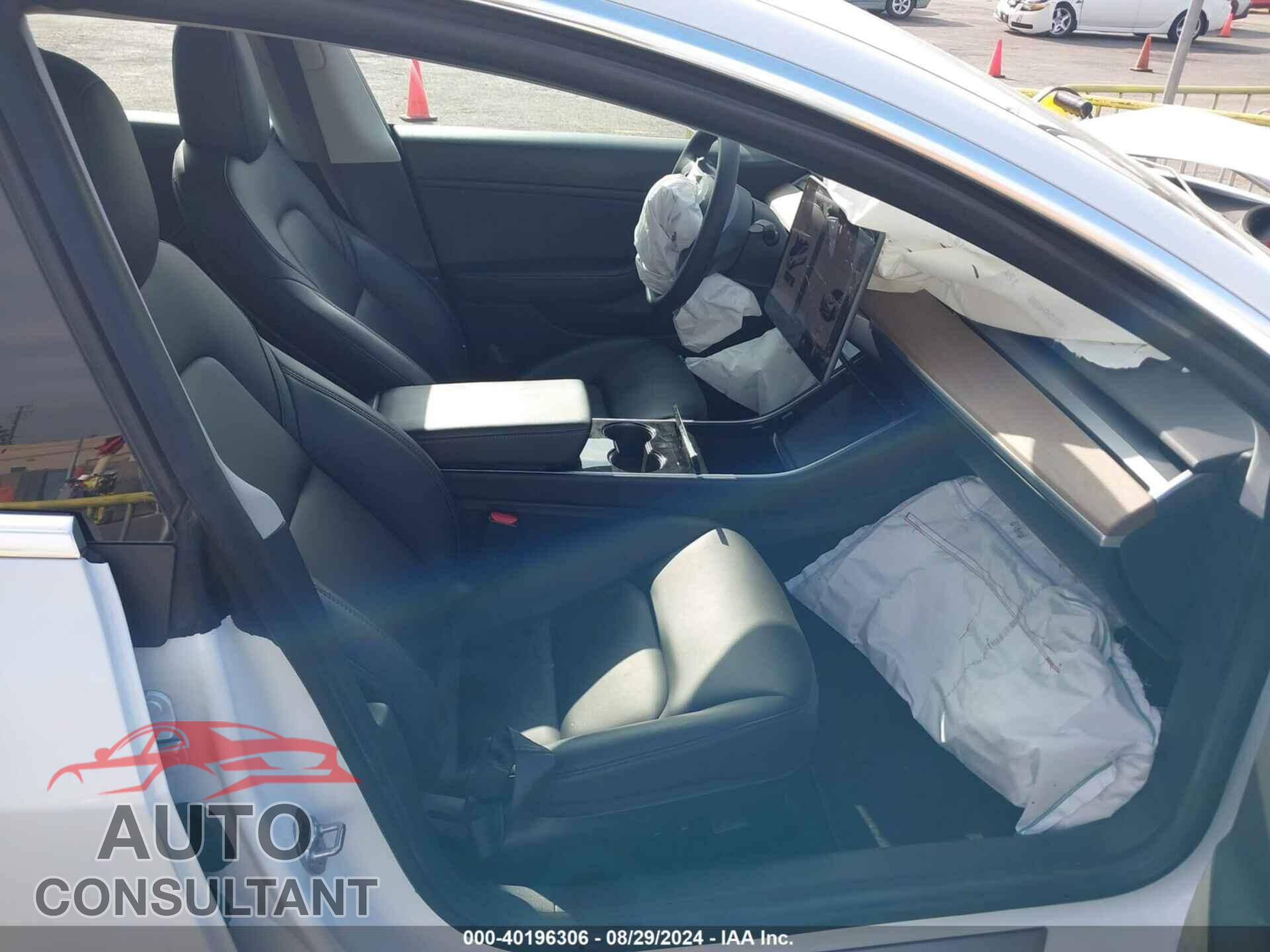 TESLA MODEL 3 2020 - 5YJ3E1EC5LF805425
