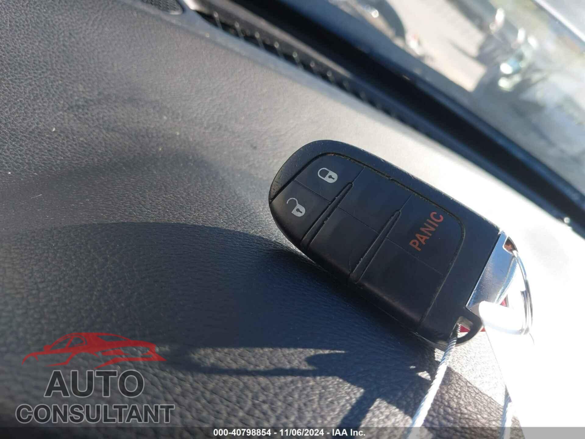 JEEP COMPASS 2019 - 3C4NJDDB6KT668848