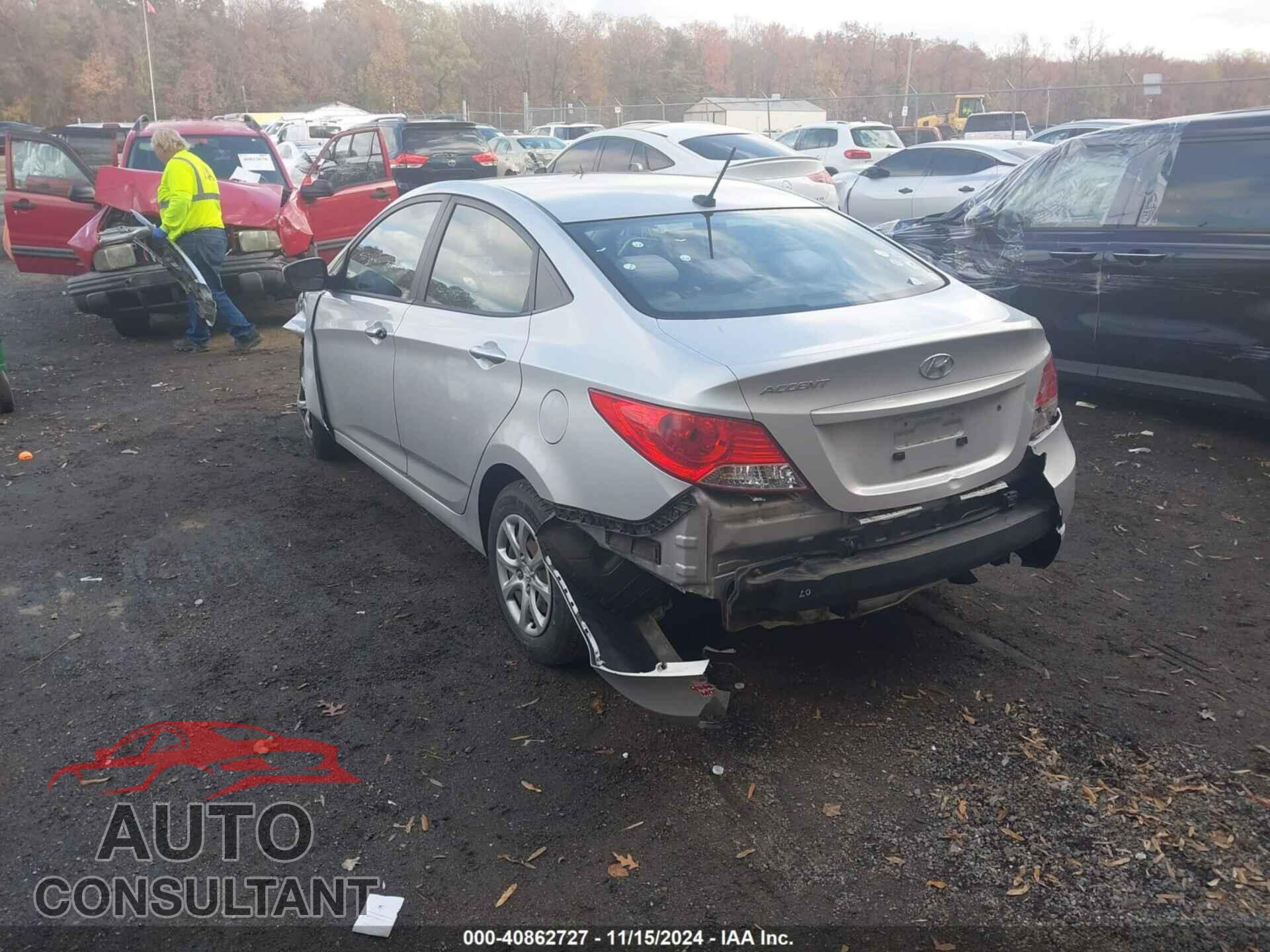 HYUNDAI ACCENT 2013 - KMHCT4AE8DU273199