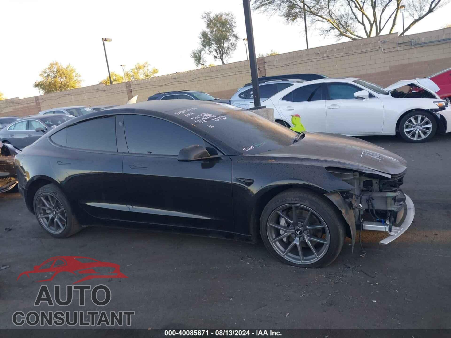 TESLA MODEL 3 2022 - 5YJ3E1EB9NF335409