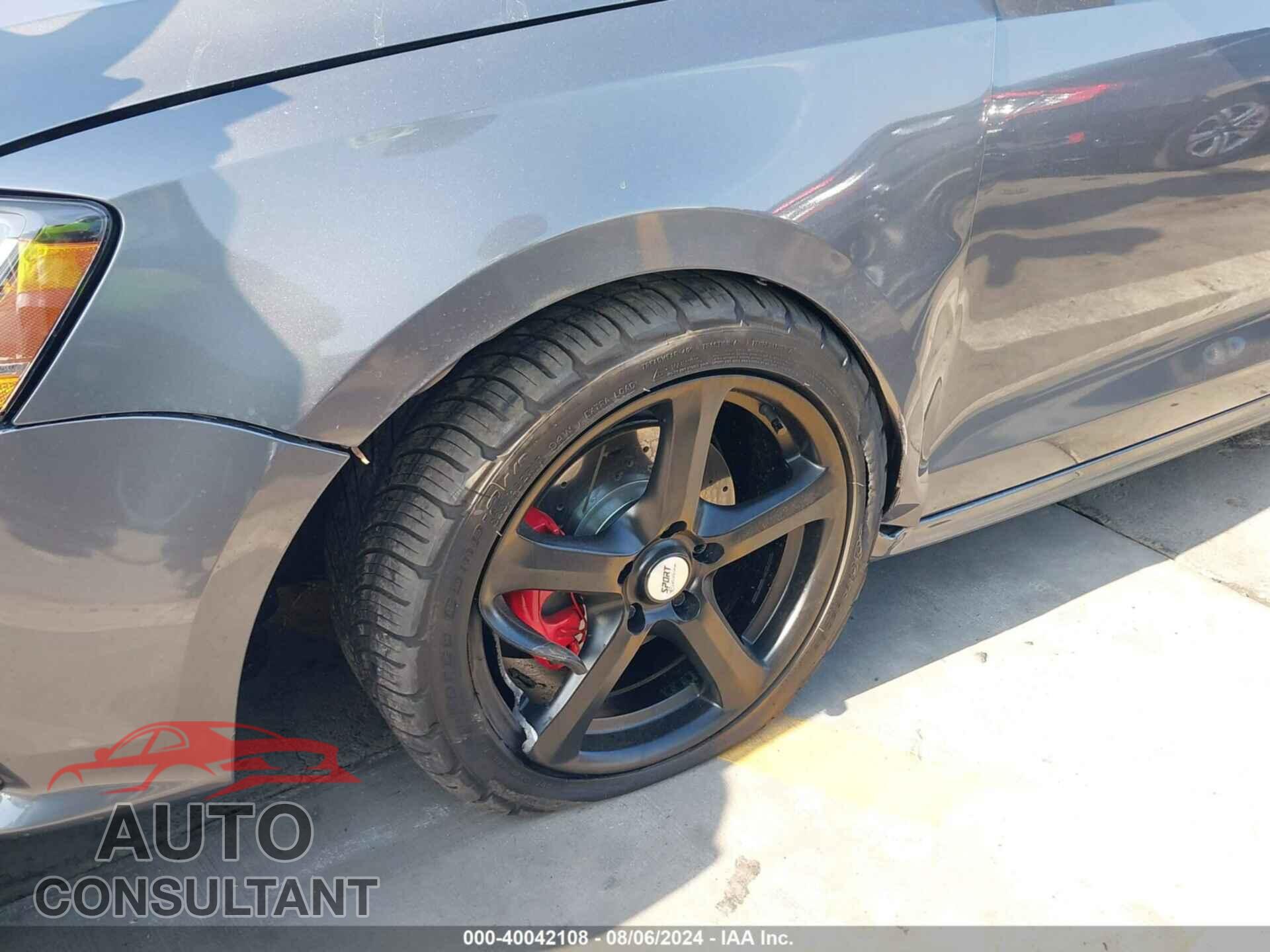 VOLKSWAGEN JETTA 2018 - 3VWDB7AJ7JM221005