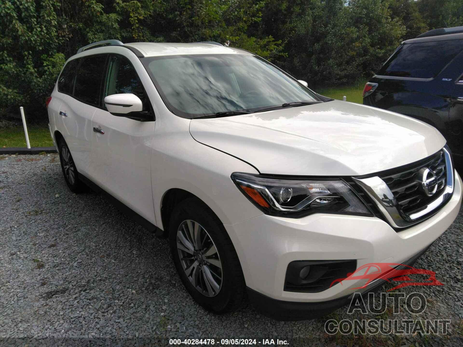 NISSAN PATHFINDER 2018 - 5N1DR2MN5JC635560