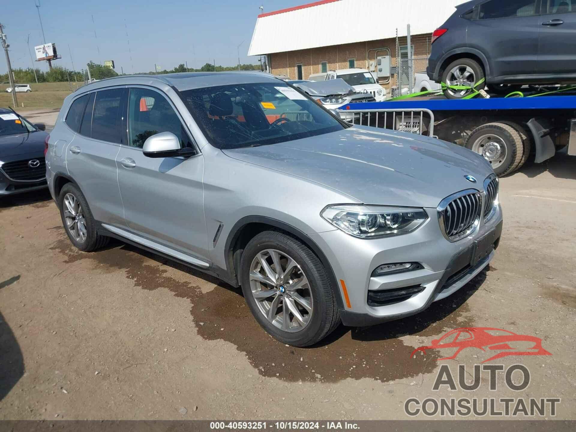 BMW X3 2018 - 5UXTR9C50JLD88749