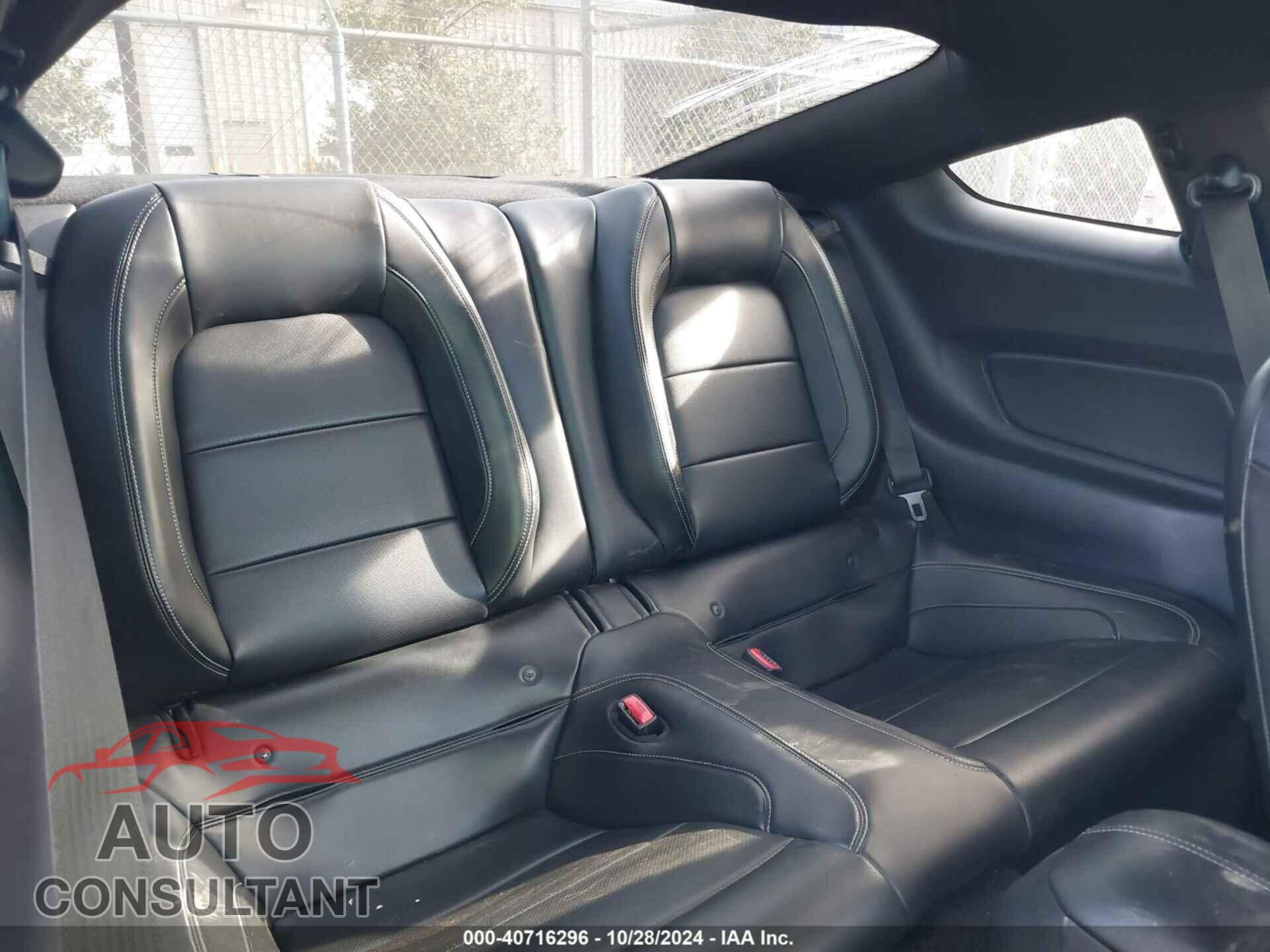 FORD MUSTANG 2015 - 1FA6P8CF2F5300662