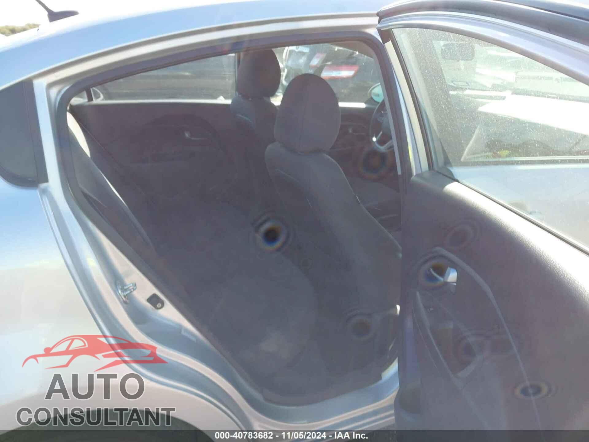 KIA RIO 2013 - KNADM4A3XD6204181