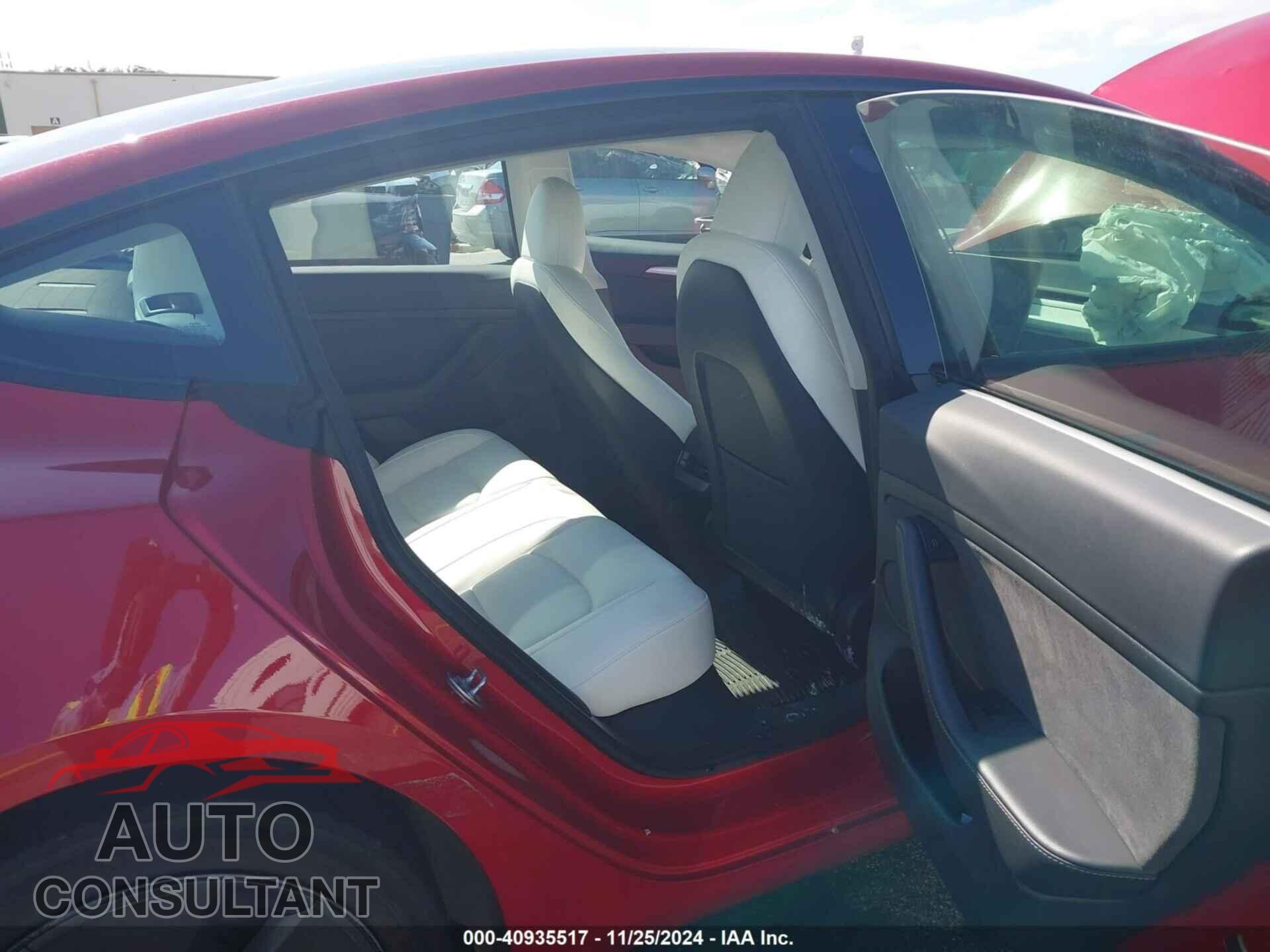 TESLA MODEL 3 2023 - 5YJ3E1EA0PF503576