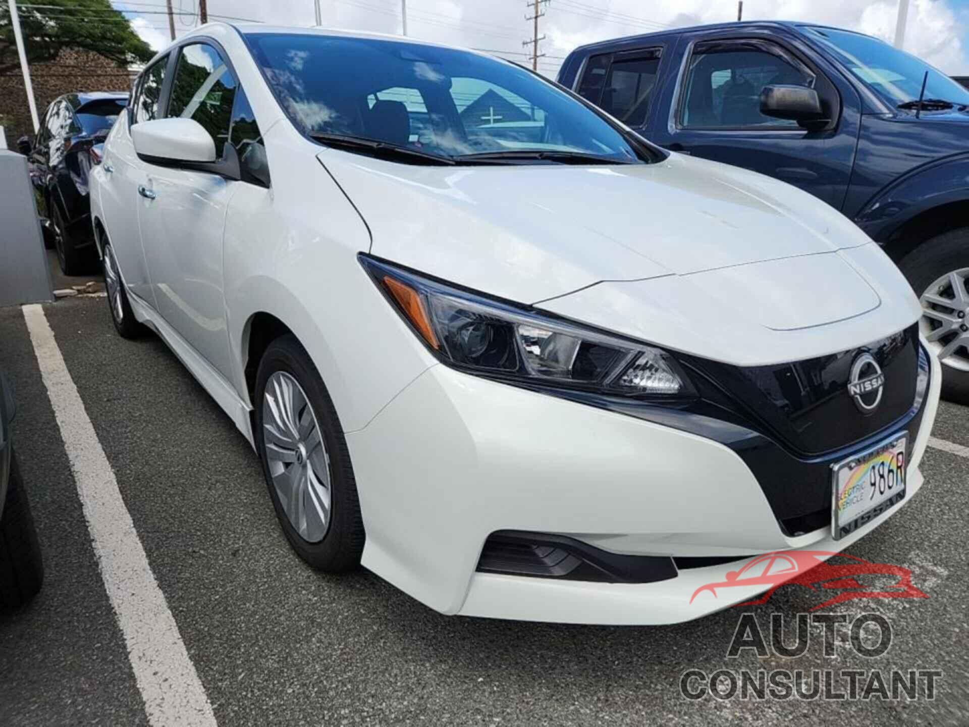 NISSAN LEAF 2023 - 1N4AZ1BV1PC555661