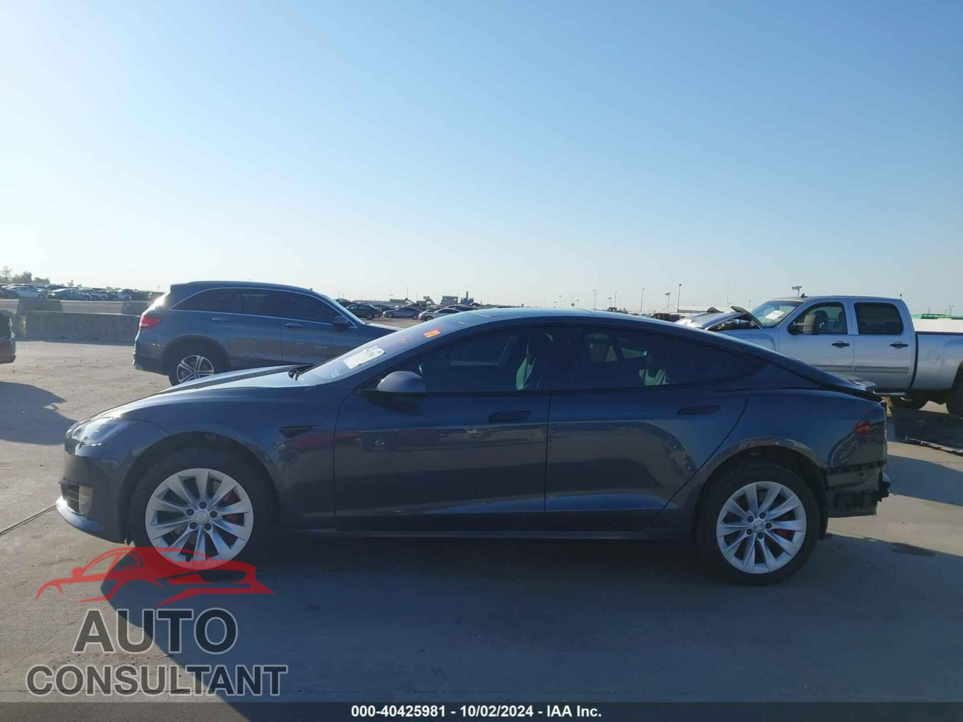 TESLA MODEL S 2018 - 5YJSA1E21JF247293
