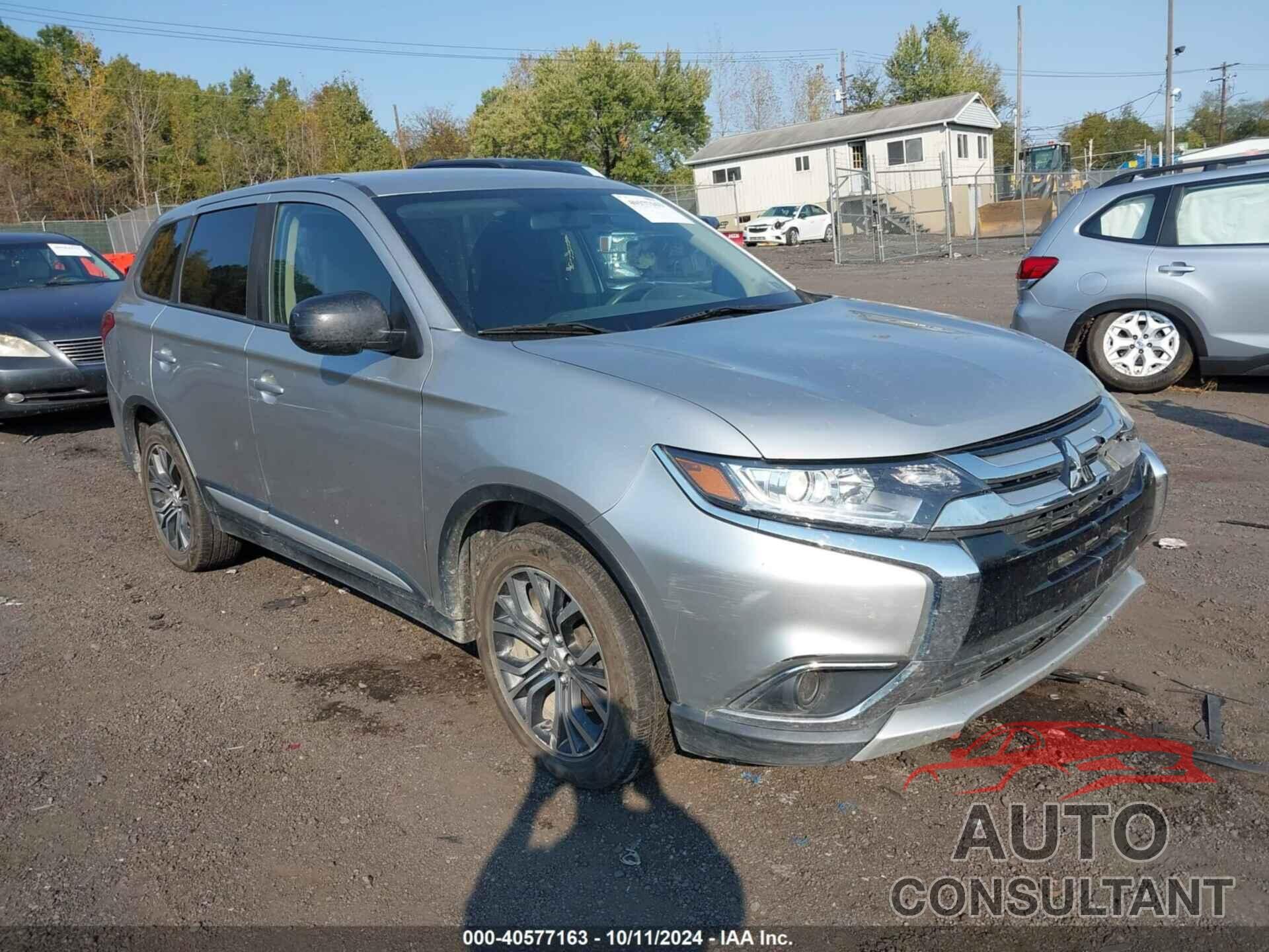 MITSUBISHI OUTLANDER 2018 - JA4AZ3A31JZ061501