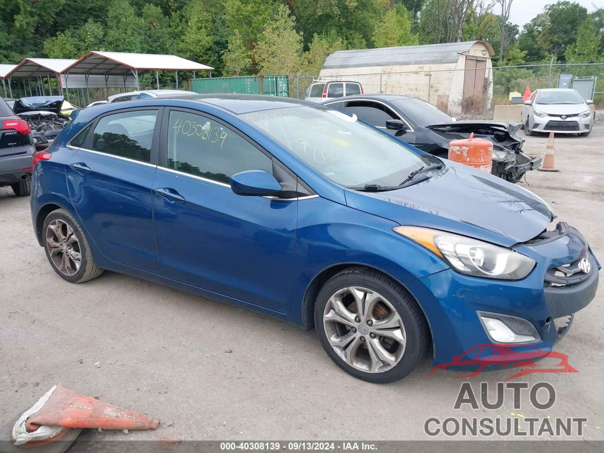 HYUNDAI ELANTRA GT 2013 - KMHD35LE6DU135586