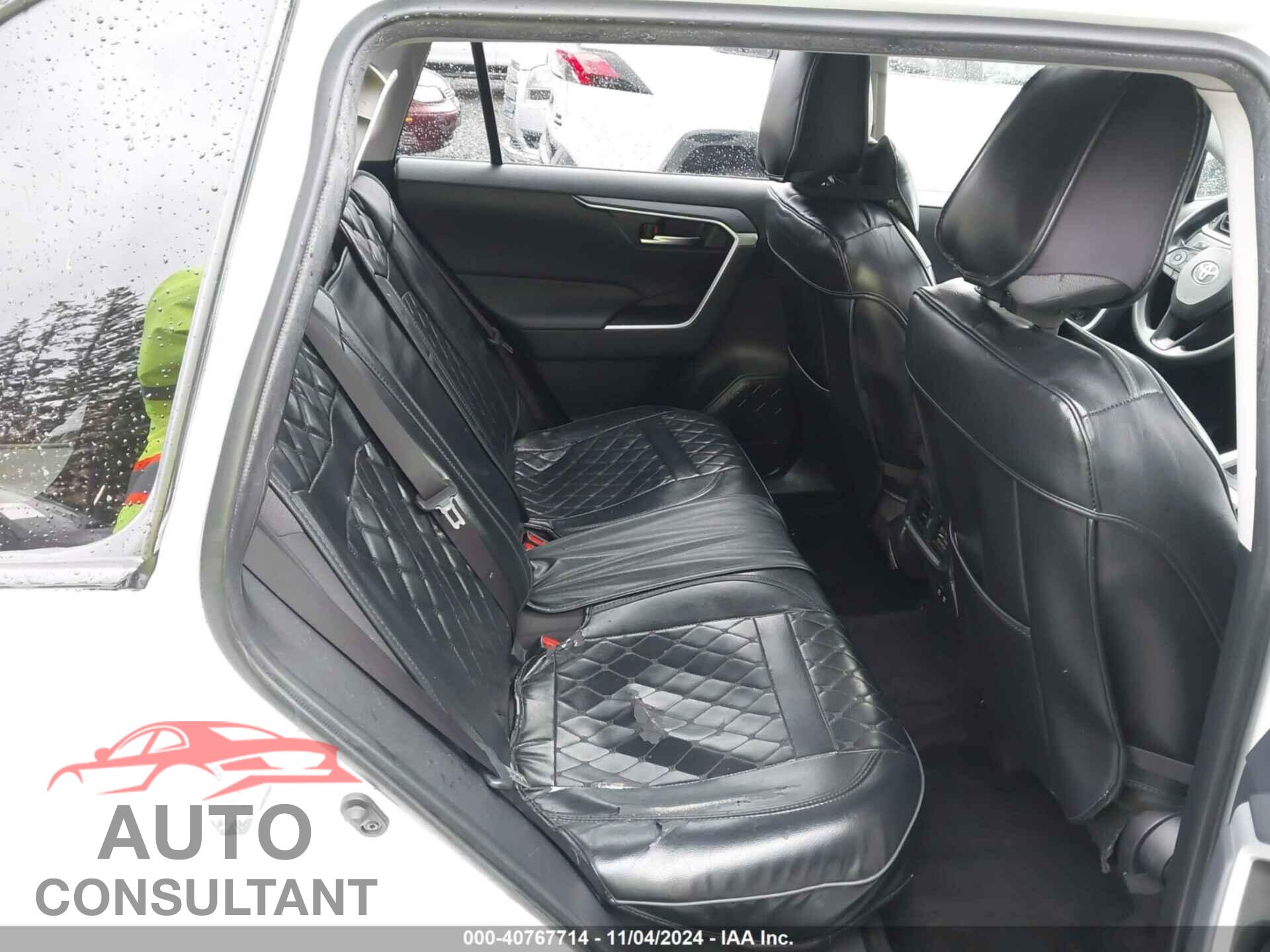 TOYOTA RAV4 2019 - JTMP1RFV8KD004344