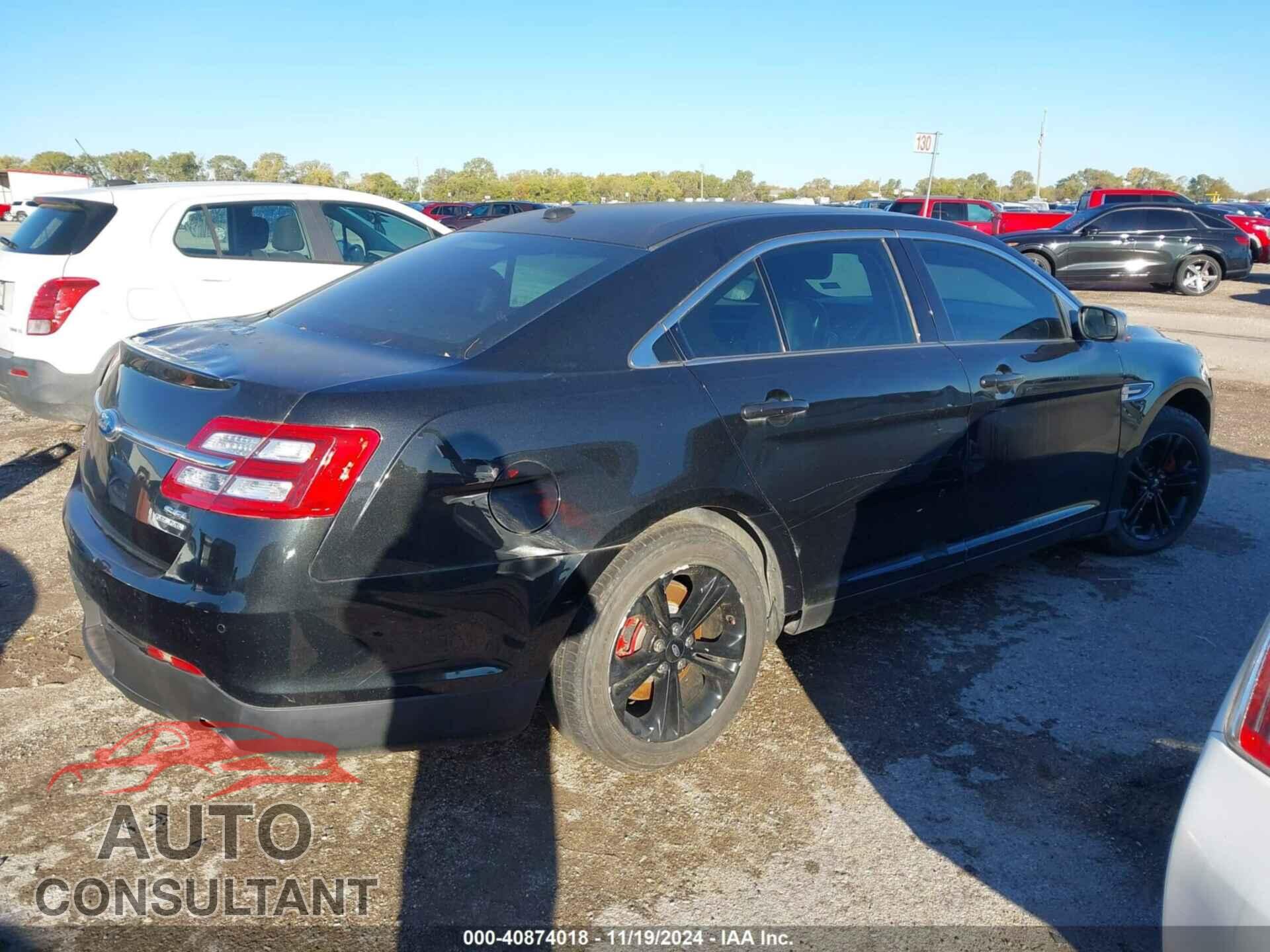 FORD TAURUS 2013 - 1FAHP2E82DG111760