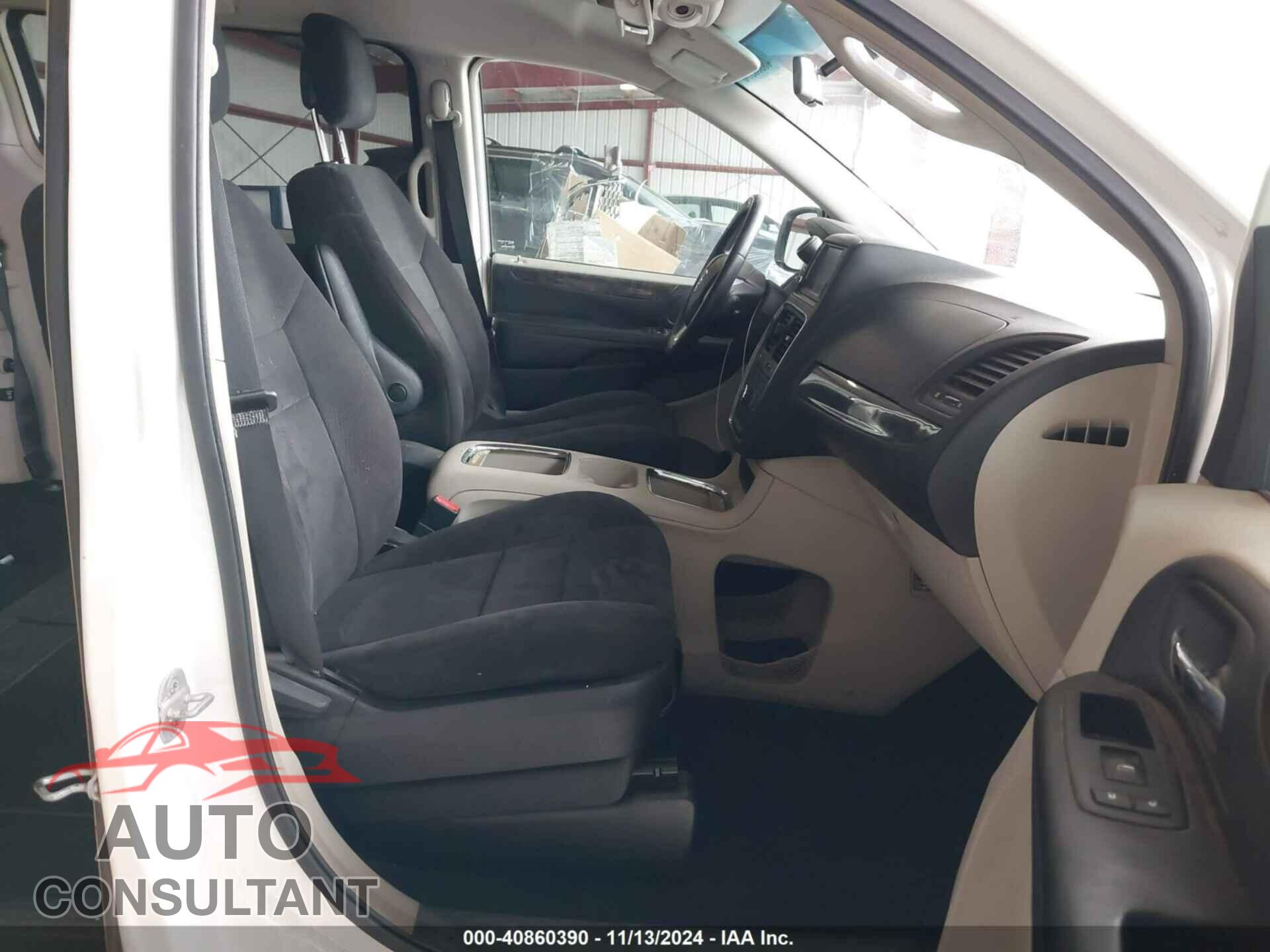 DODGE GRAND CARAVAN 2011 - 2D4RN5DG2BR699754