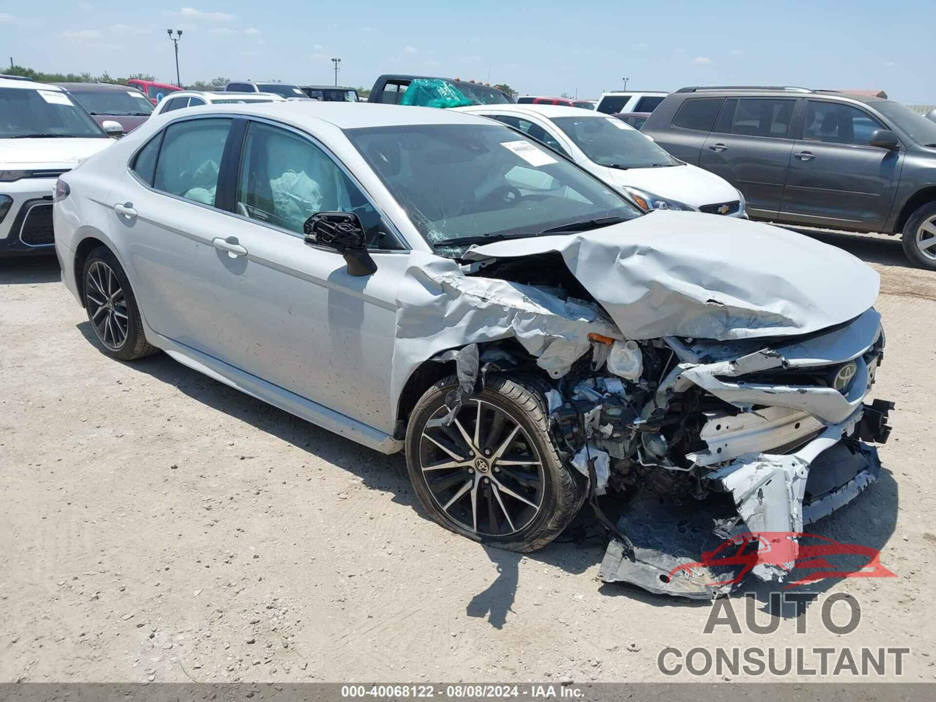 TOYOTA CAMRY 2023 - 4T1G11AK8PU124243