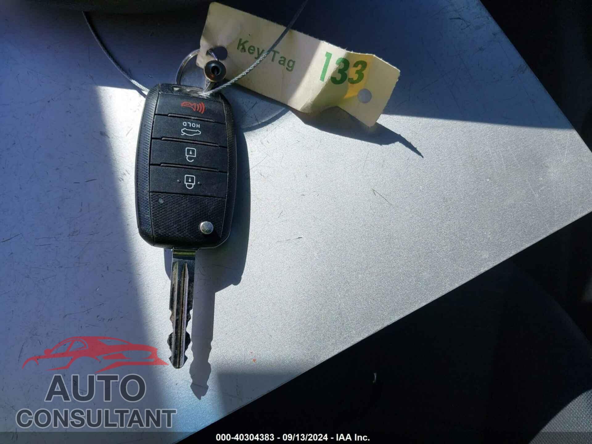 KIA FORTE 2018 - 3KPFL4A70JE257883
