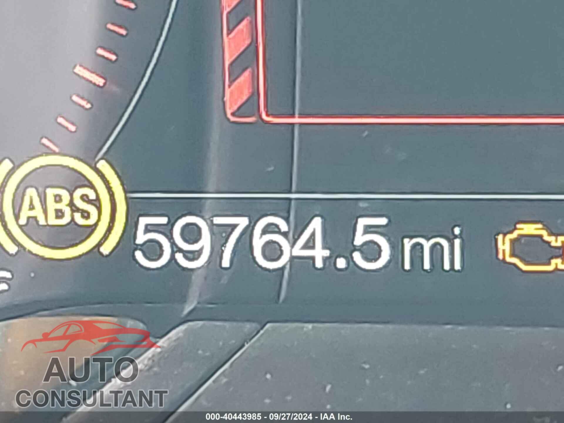 FORD MUSTANG 2018 - 1FATP8UH1J5117877