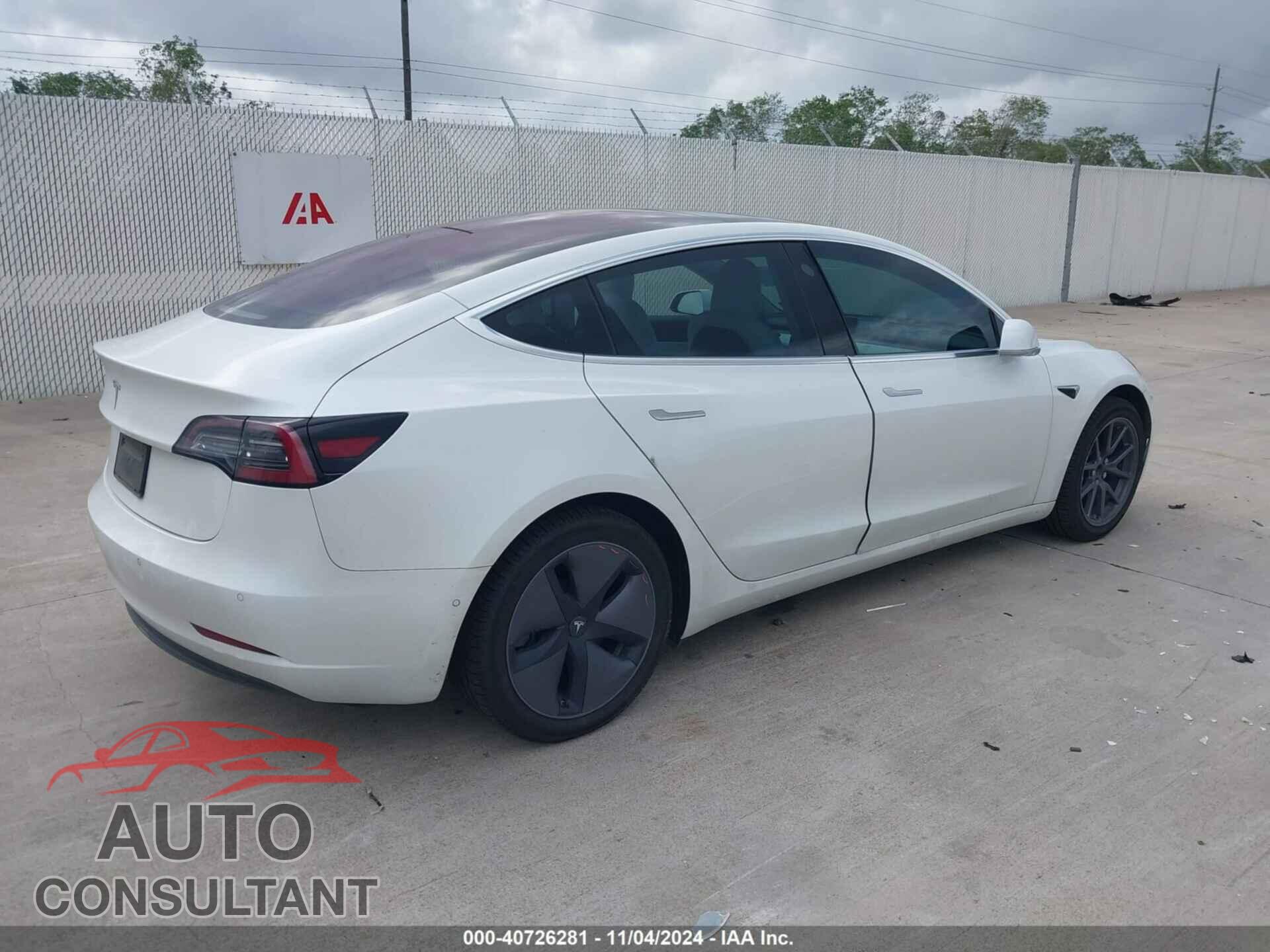 TESLA MODEL 3 2019 - 5YJ3E1EA6KF324483