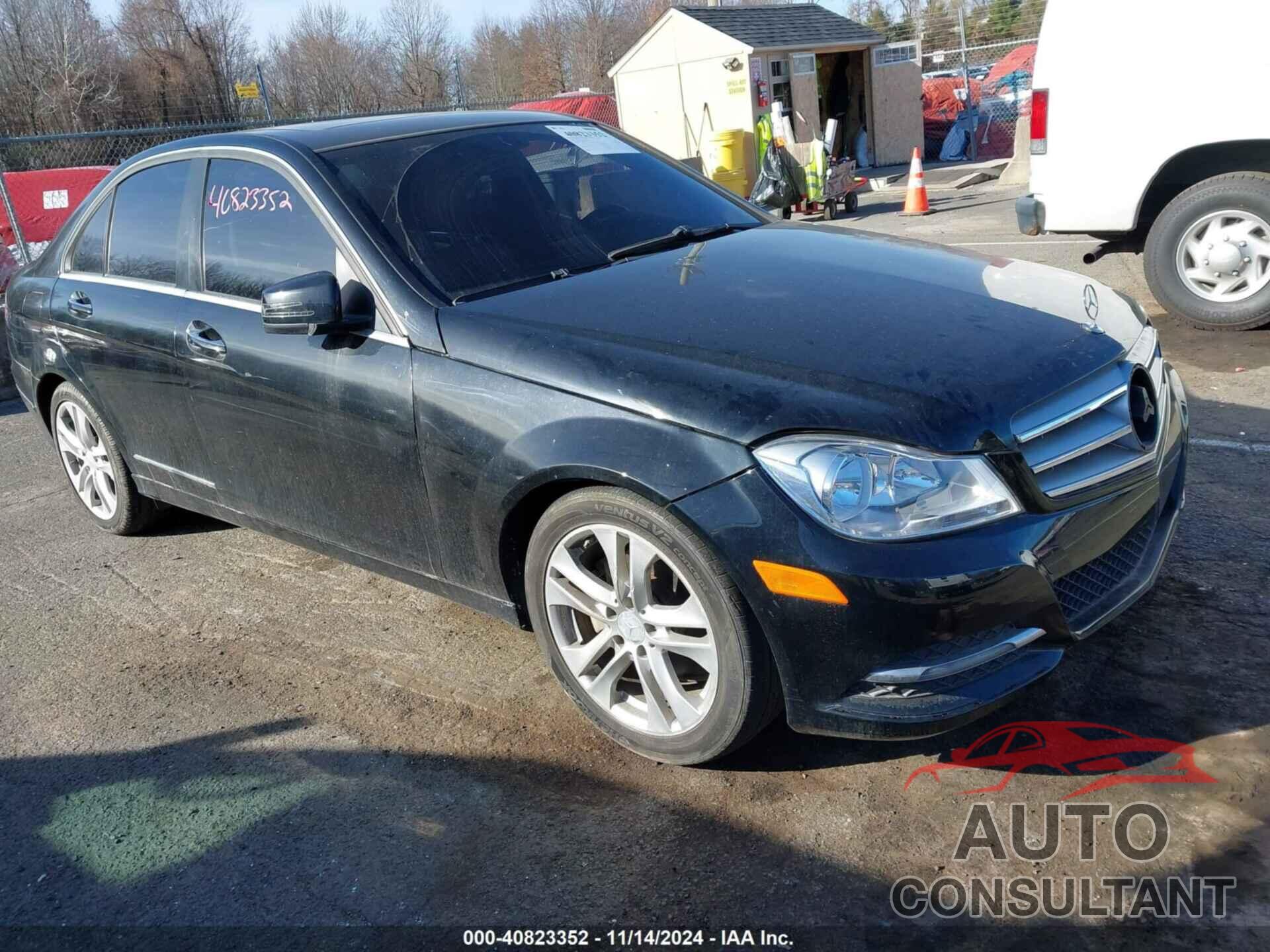 MERCEDES-BENZ C 250 2013 - WDDGF4HB8DR269848