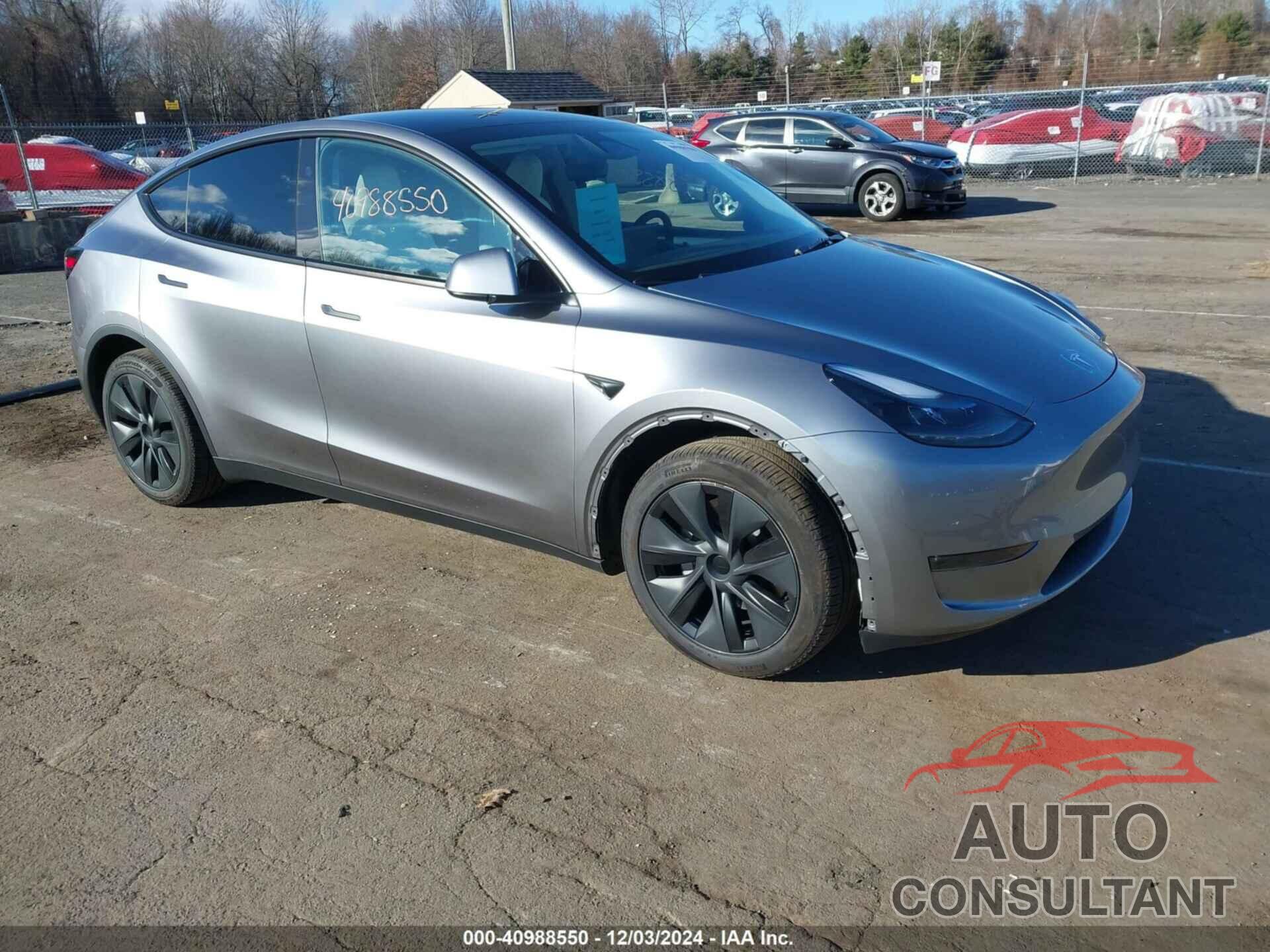 TESLA MODEL Y 2024 - 7SAYGDEE1RA293948