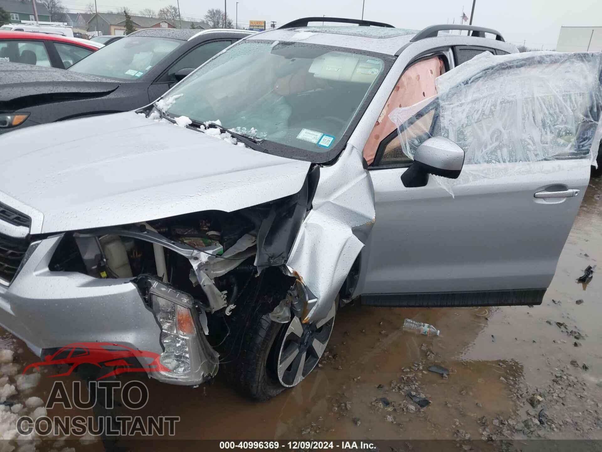 SUBARU FORESTER 2017 - JF2SJAEC6HH574163