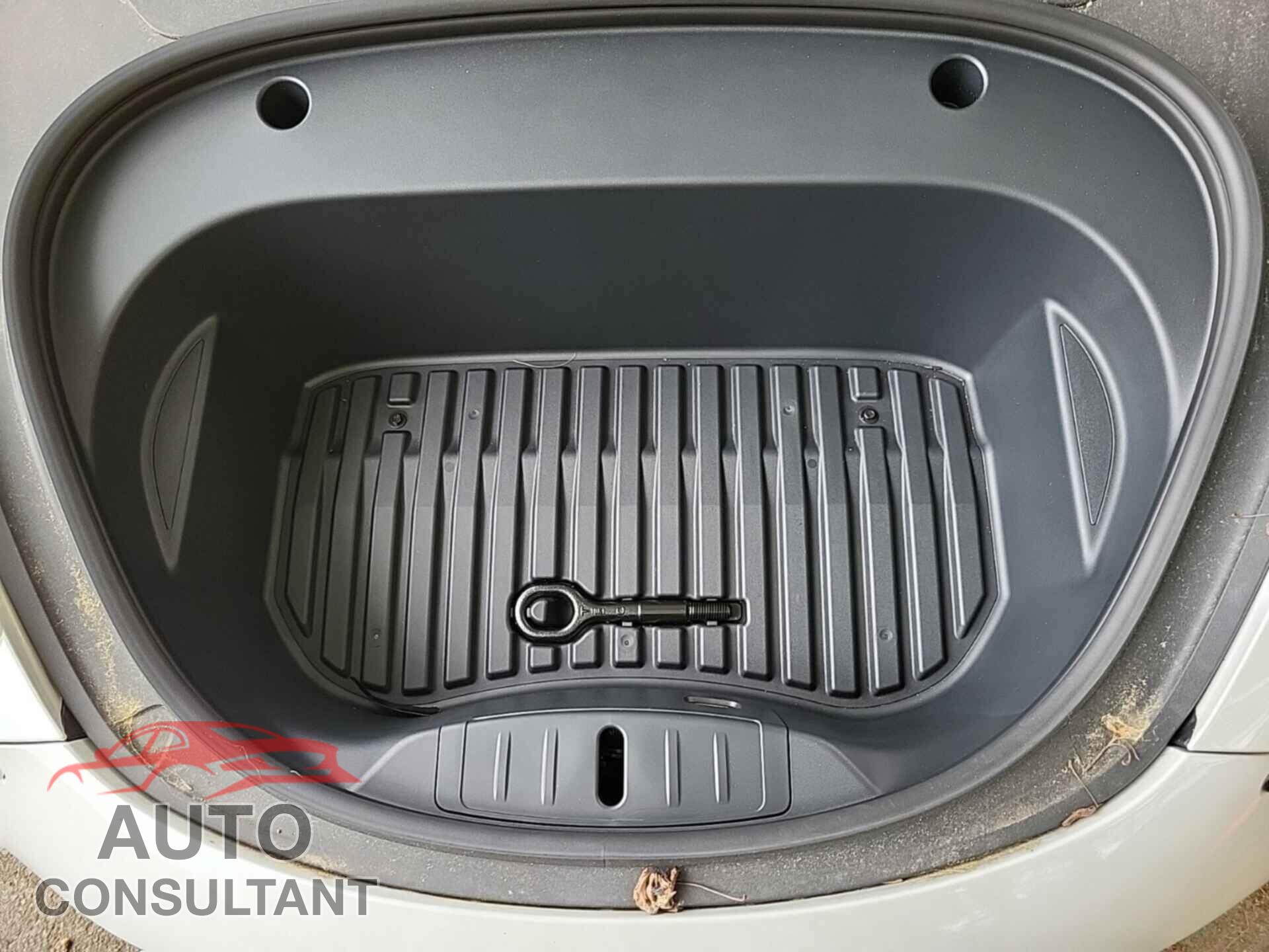 TESLA MODEL 3 2020 - 5YJ3E1EB5LF795020