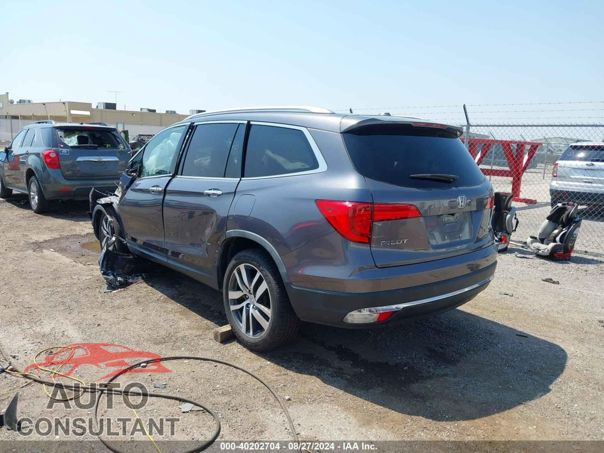 HONDA PILOT 2017 - 5FNYF6H07HB025533