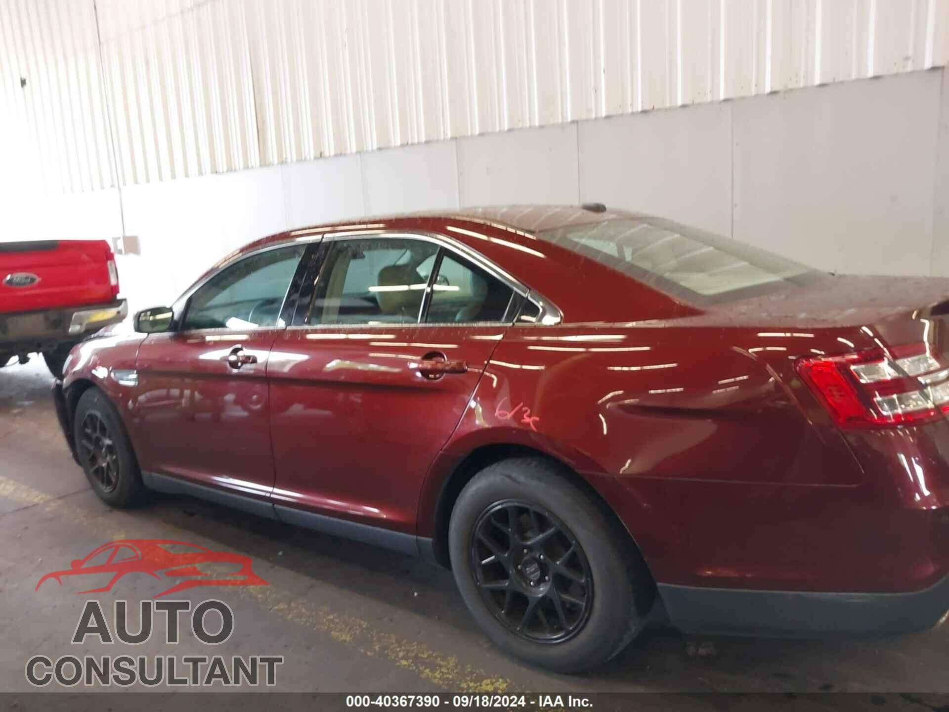 FORD TAURUS 2016 - 1FAHP2F82GG101670