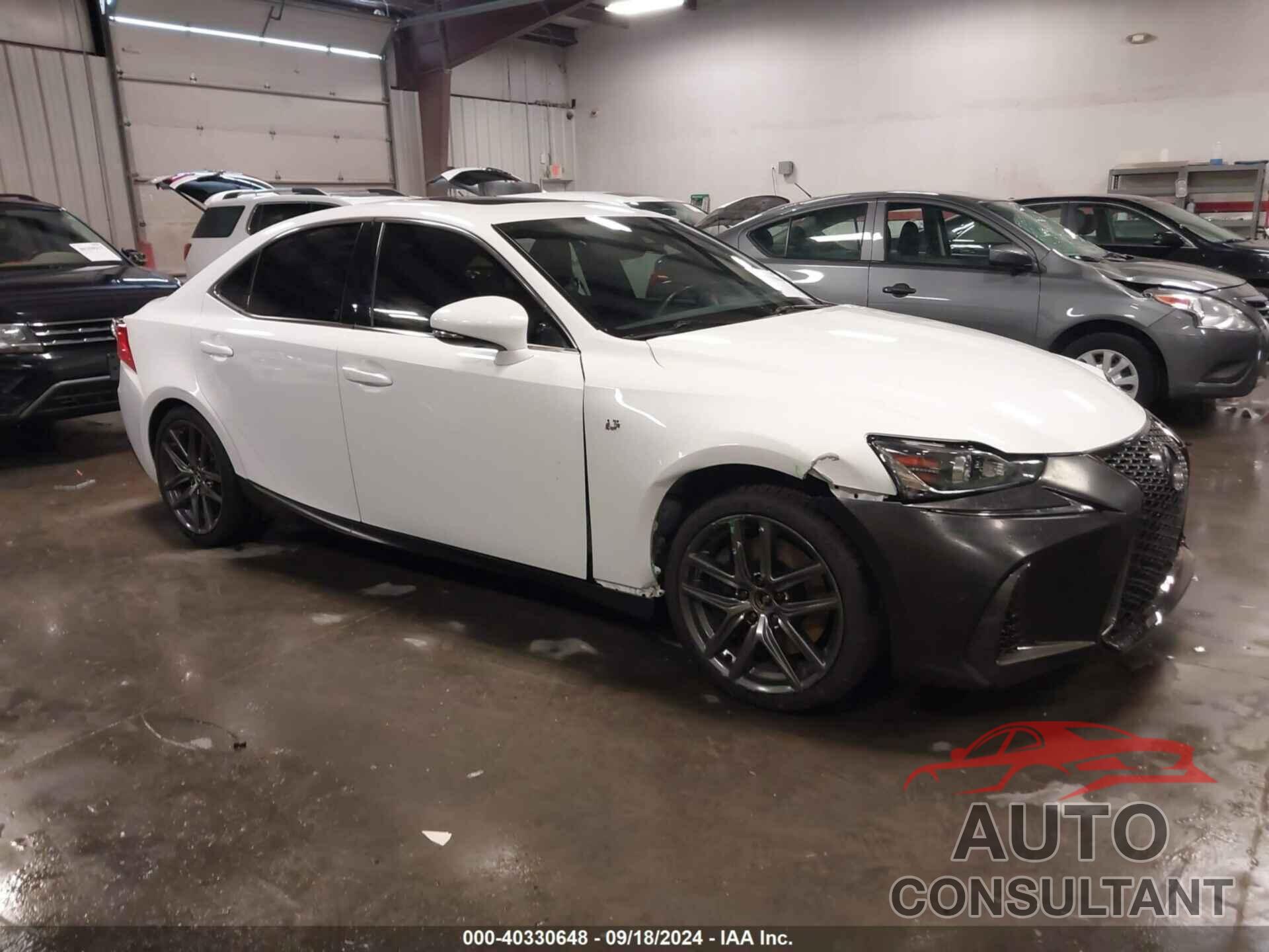 LEXUS IS 300 2019 - JTHC81D26K5036383