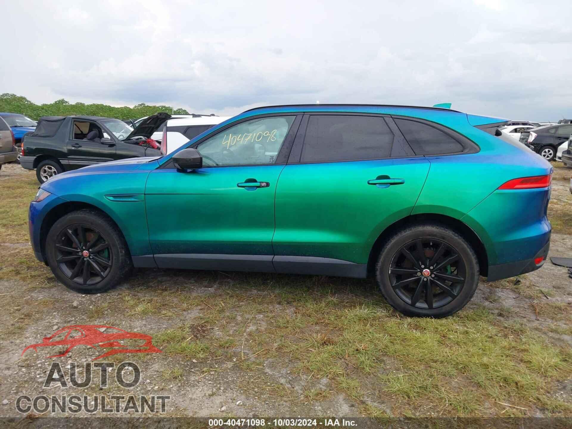 JAGUAR F-PACE 2017 - SADCK2BV5HA077422