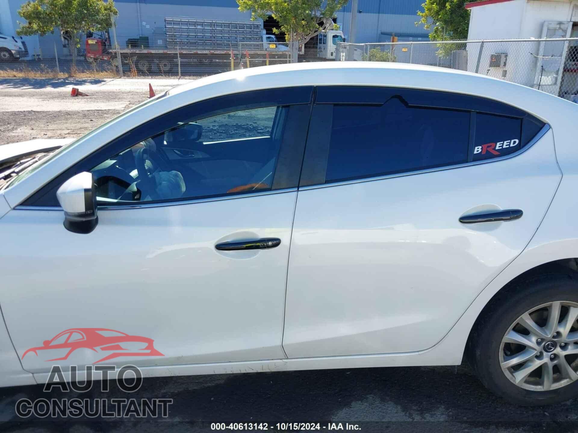 MAZDA MAZDA3 2017 - 3MZBN1U72HM129029