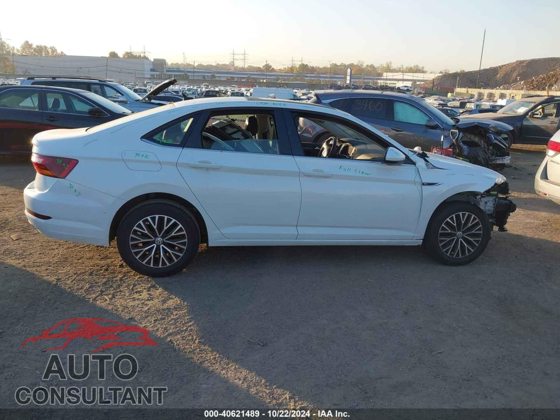 VOLKSWAGEN JETTA 2019 - 3VWE57BU9KM166322