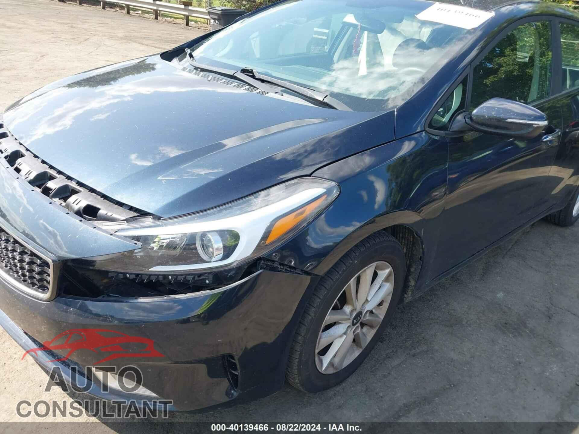 KIA FORTE 2017 - KNAFK5A86H5693917