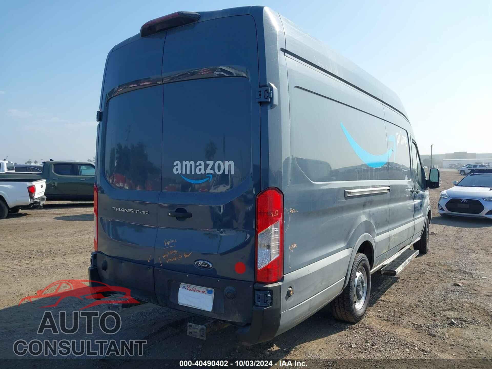 FORD TRANSIT-250 2019 - 1FTYR3XM7KKA97322