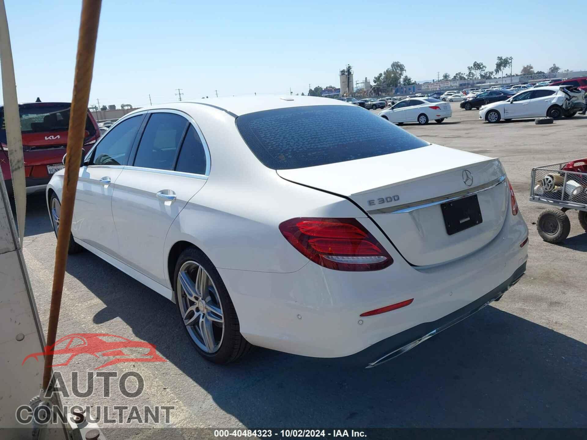 MERCEDES-BENZ E 300 2017 - WDDZF4JB5HA082123