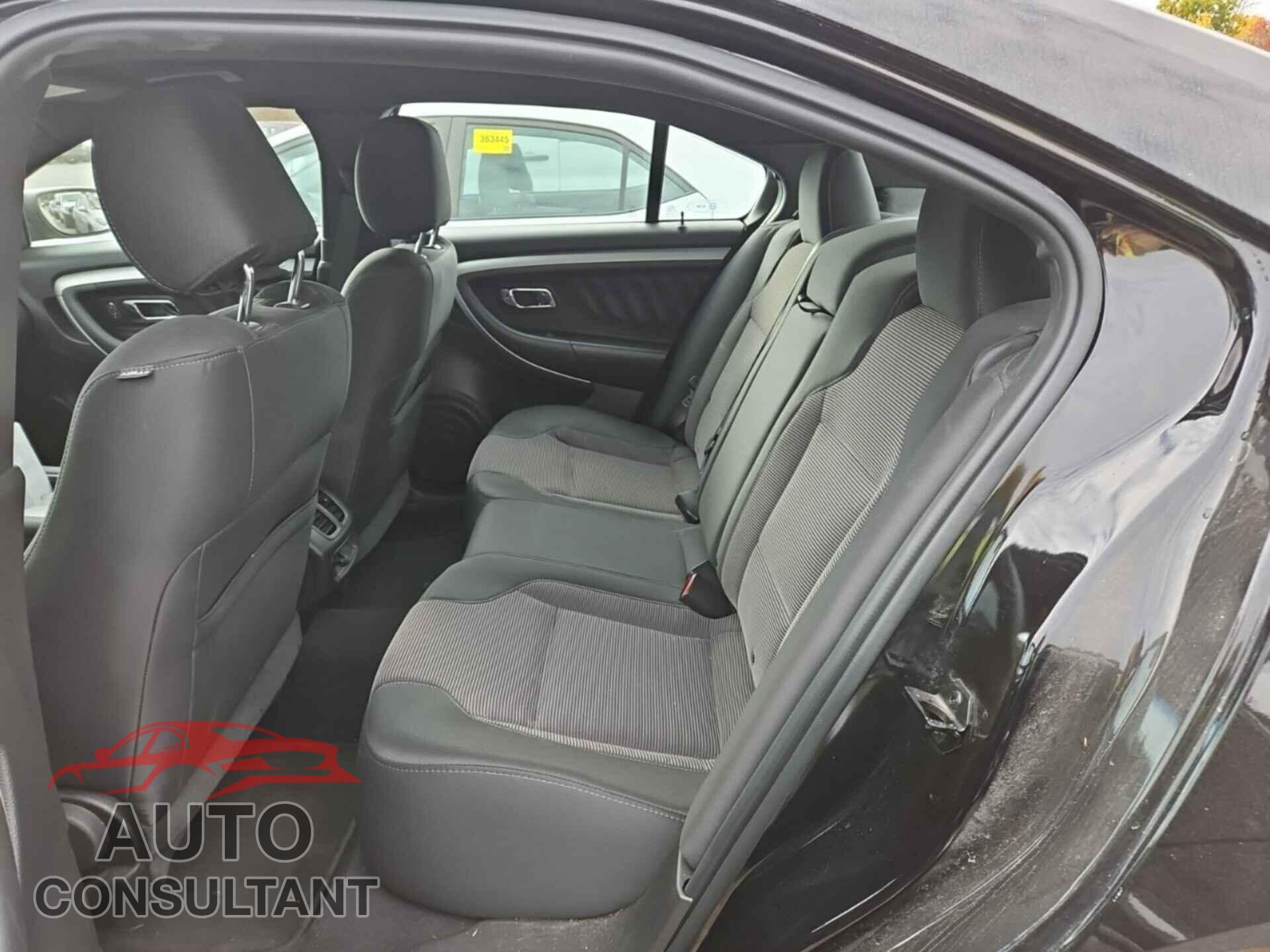 FORD TAURUS 2019 - 1FAHP2E8XKG116430