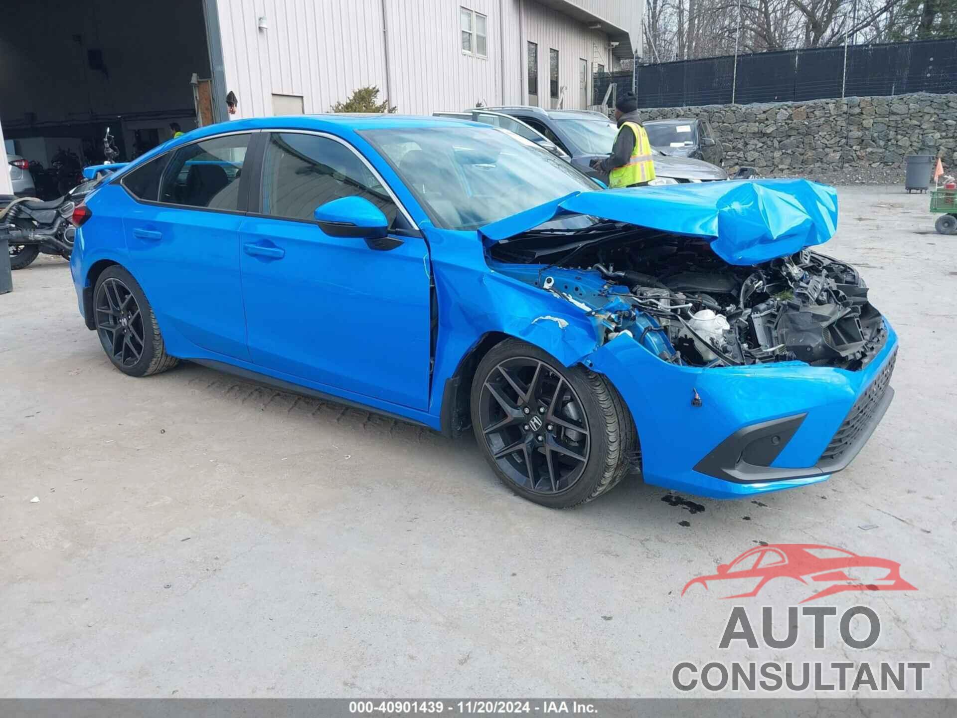 HONDA CIVIC 2023 - 19XFL1G82PE010419