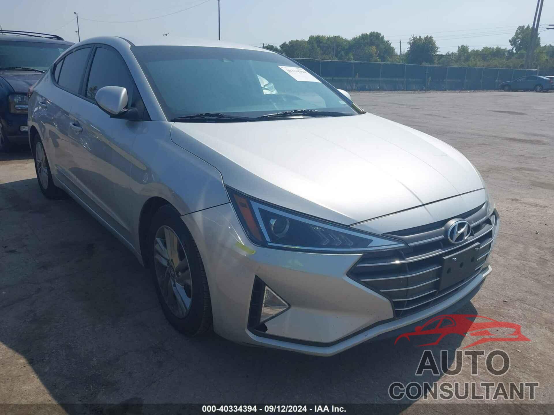 HYUNDAI ELANTRA 2020 - 5NPD84LF3LH527409