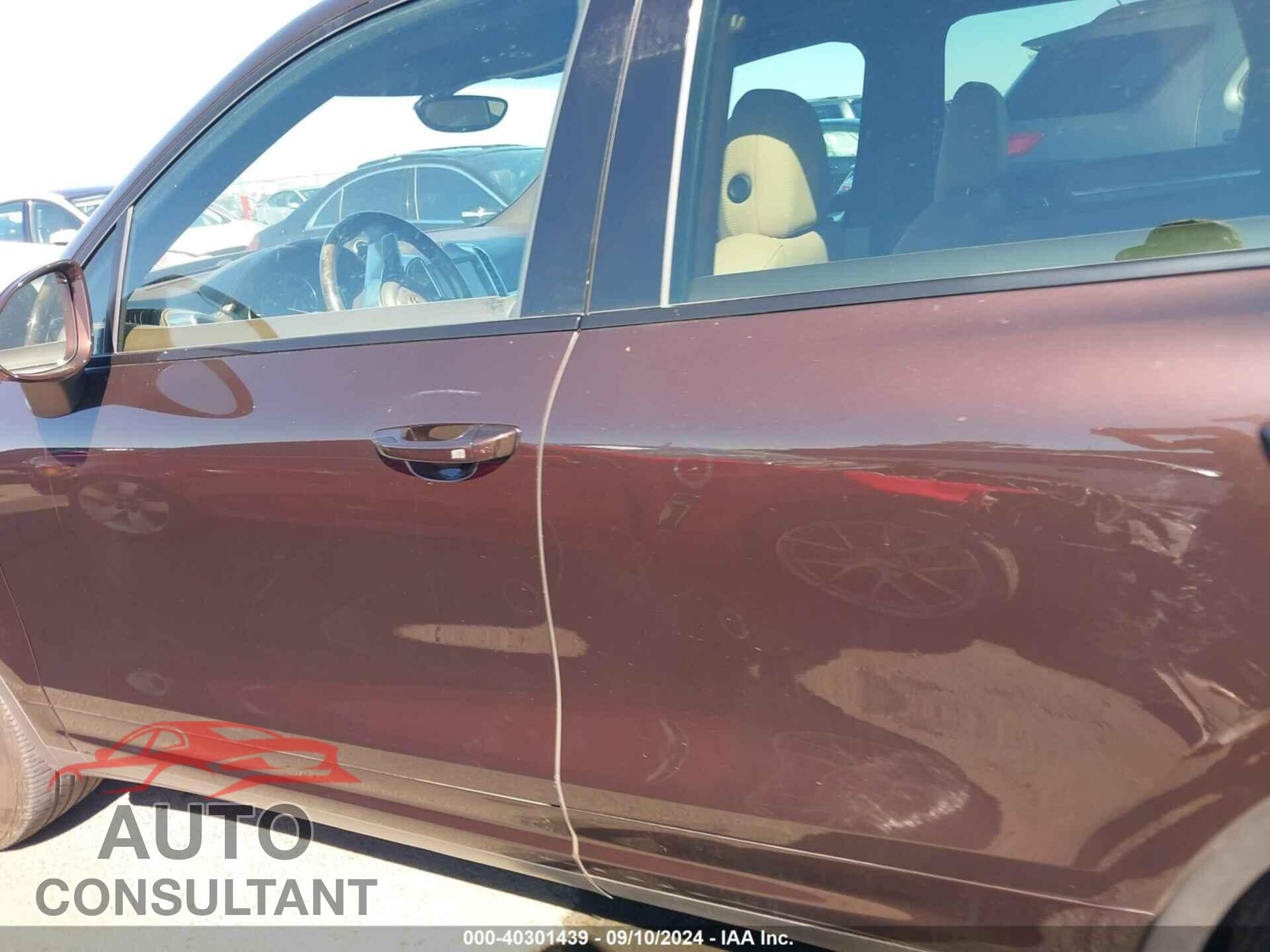 PORSCHE CAYENNE 2016 - WP1AA2A29GKA09015