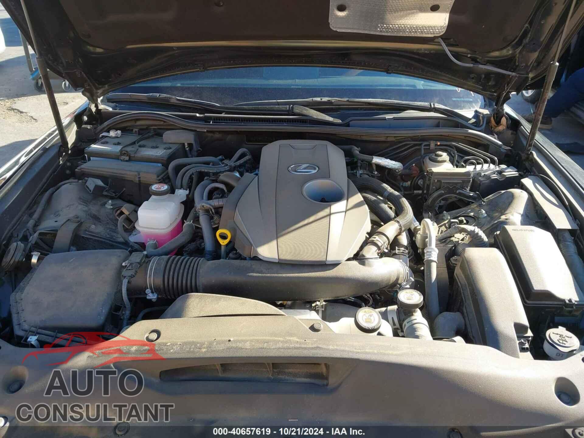 LEXUS IS 300 2022 - JTHDA1D27N5122492