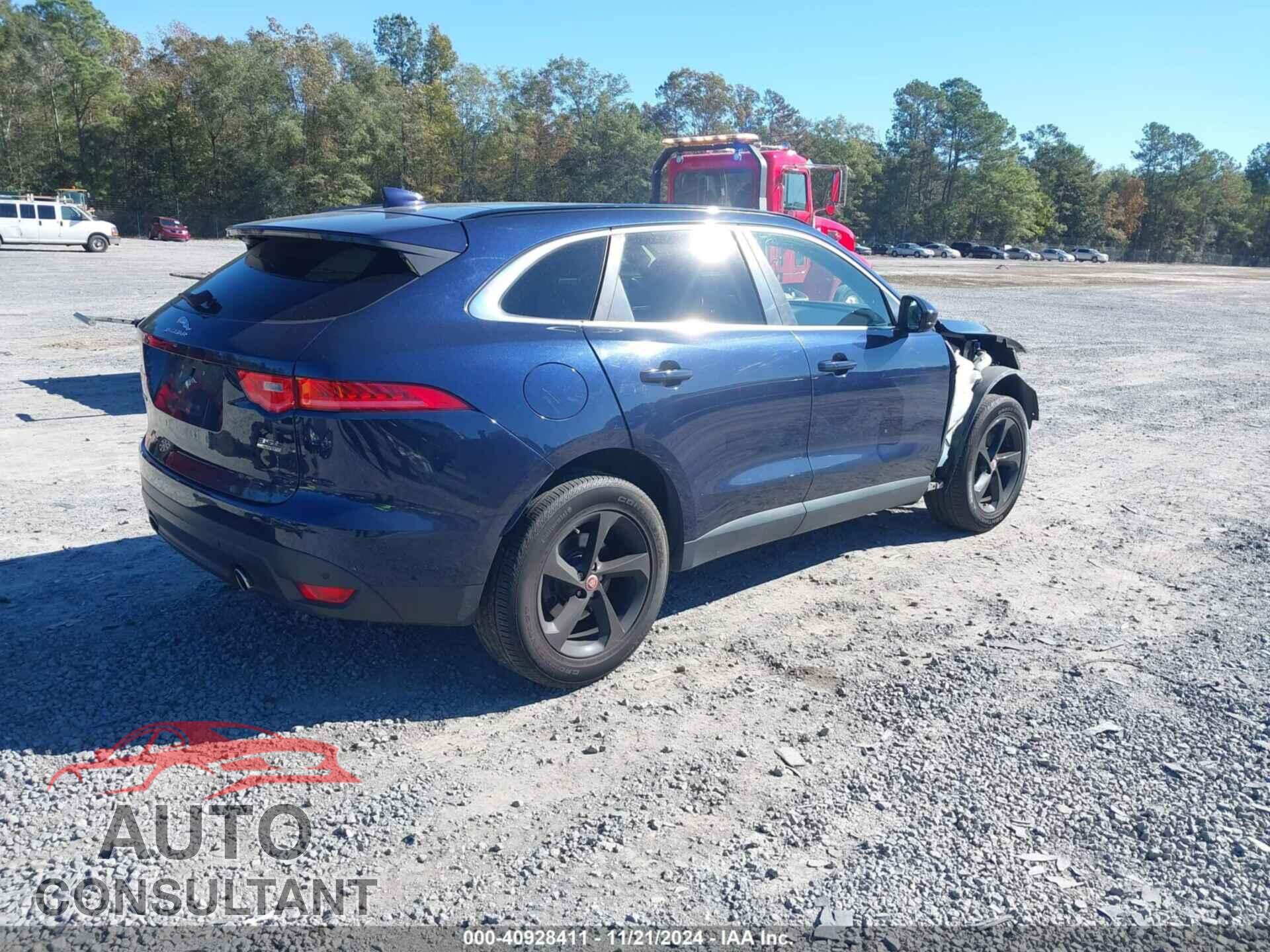 JAGUAR F-PACE 2017 - SADCK2BV9HA092294