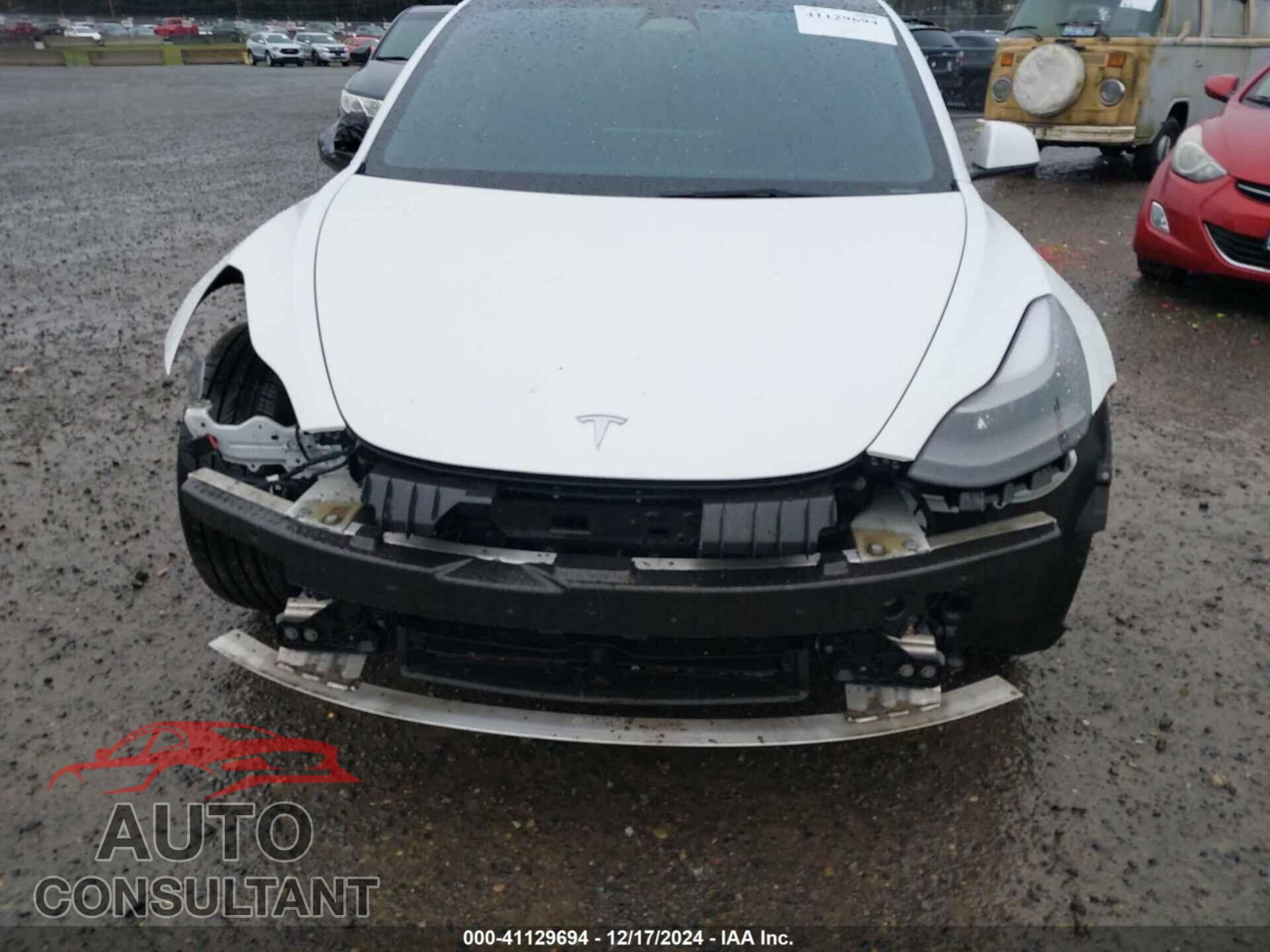 TESLA MODEL 3 2021 - 5YJ3E1EA4MF091139
