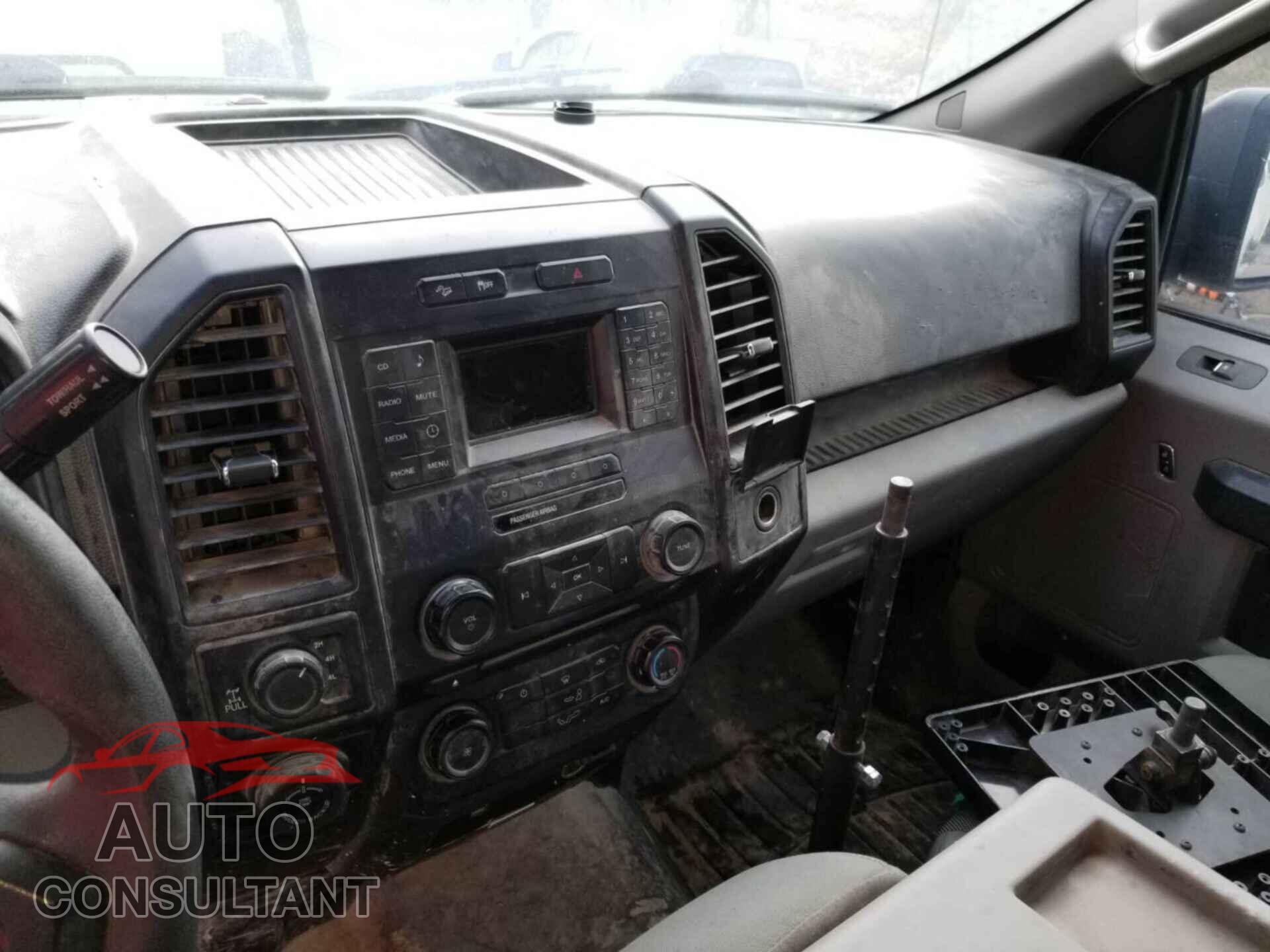 FORD F150 2017 - 1FTFX1EF7HKE24963