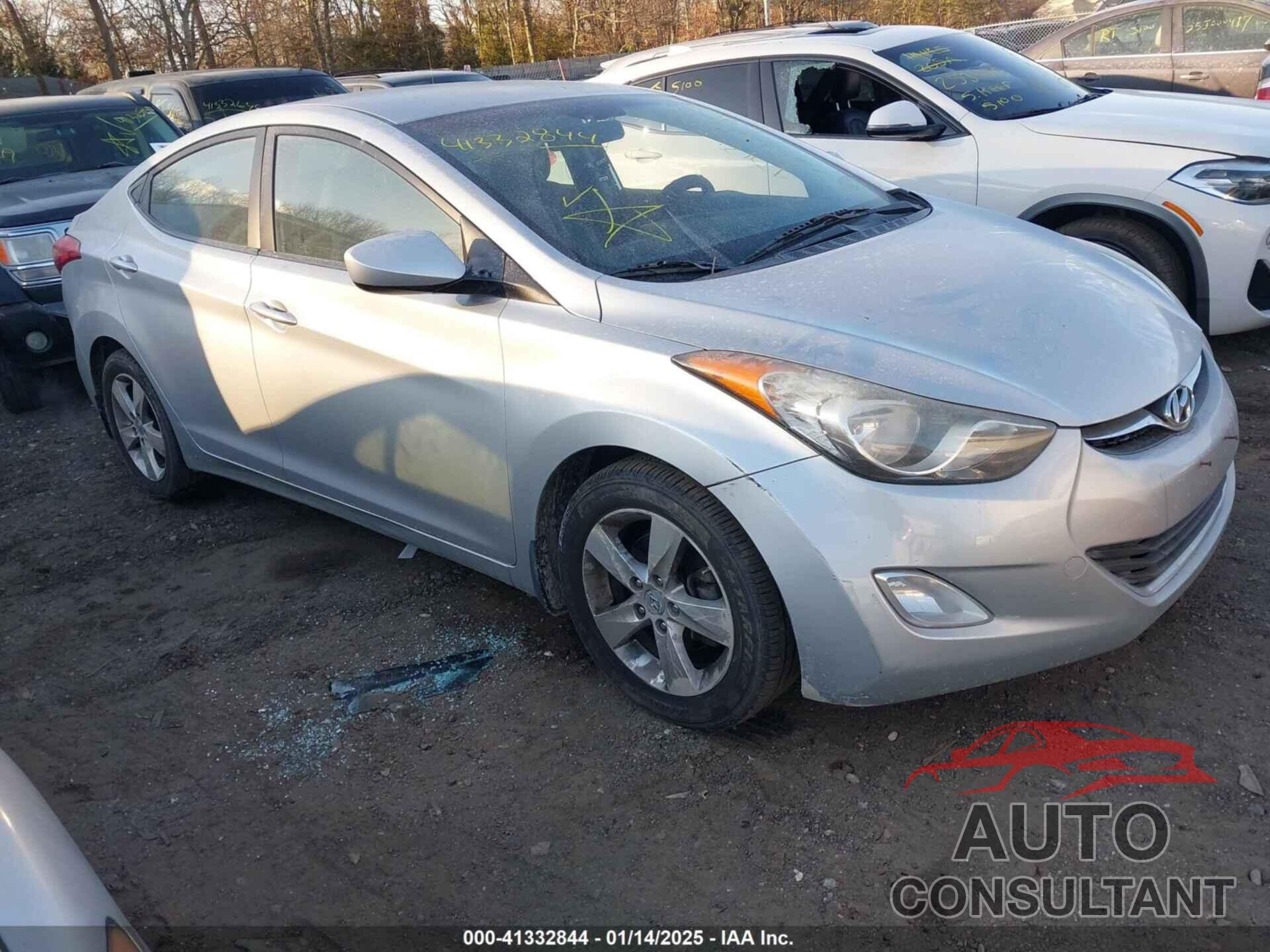 HYUNDAI ELANTRA 2013 - 5NPDH4AE2DH161230