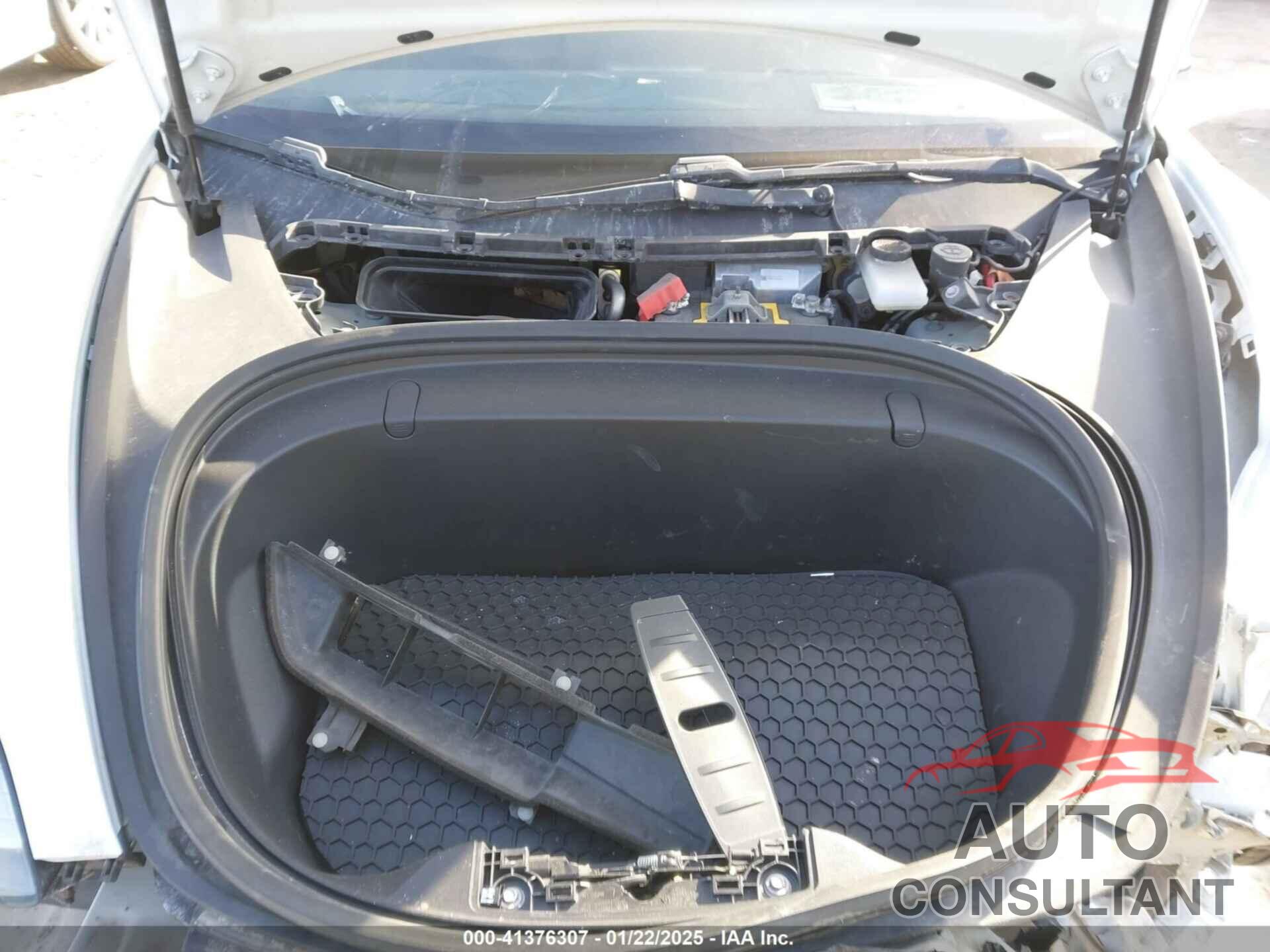 TESLA MODEL 3 2018 - 5YJ3E1EBXJF072728